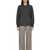 Maglione ampio con colletto a V in grigio 