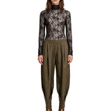 Pantaloni renee con dettagli con bottoni in verde 