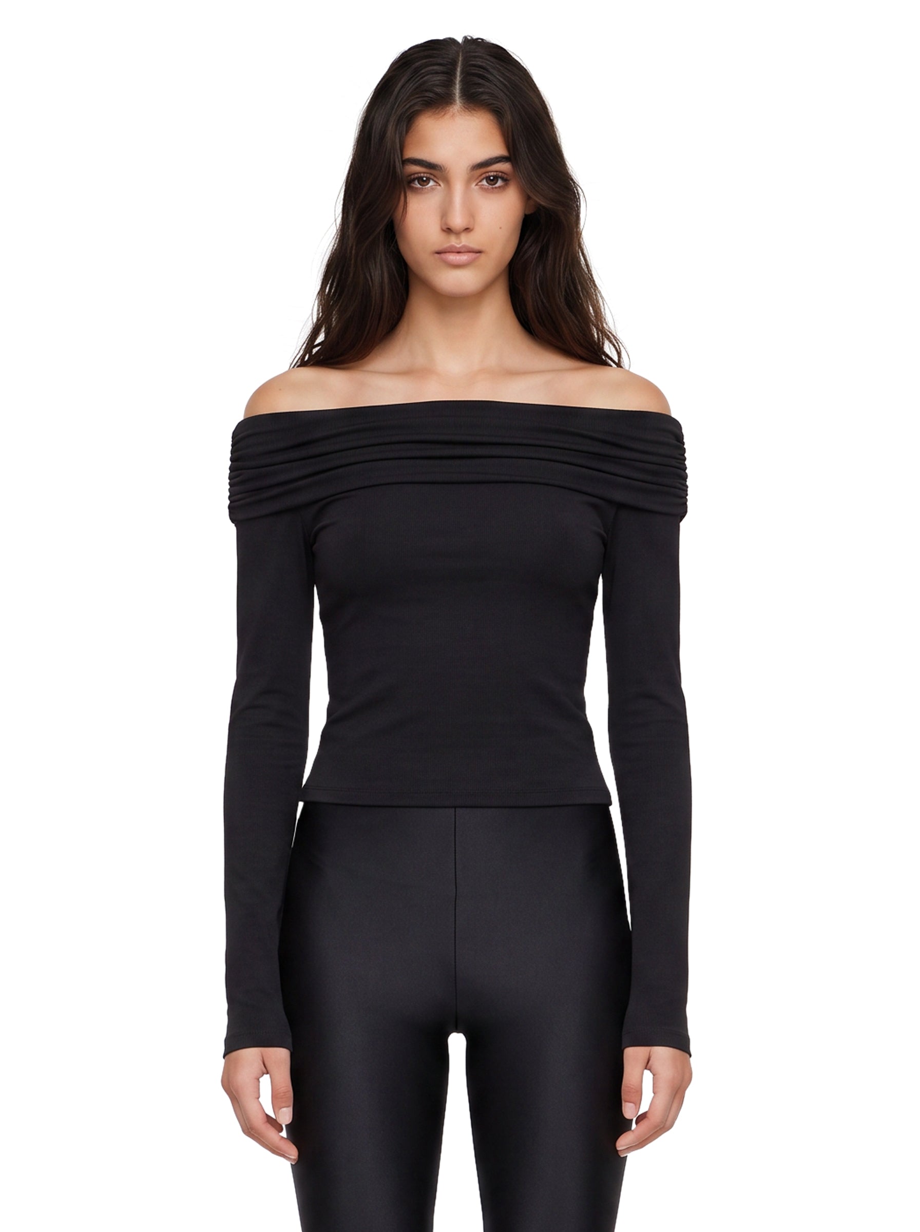 Top con spalle scoperte in nero 