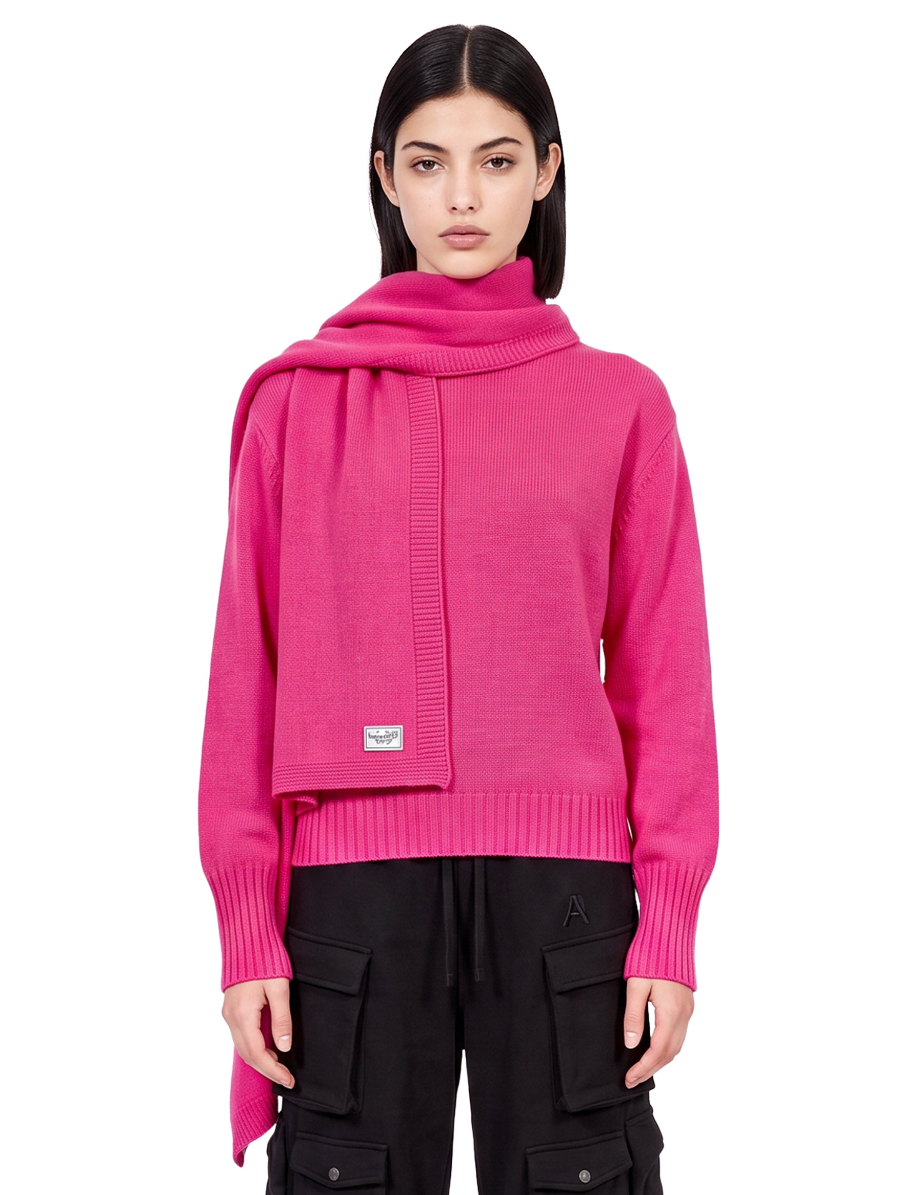 Maglione con sciarpa in fucsia 