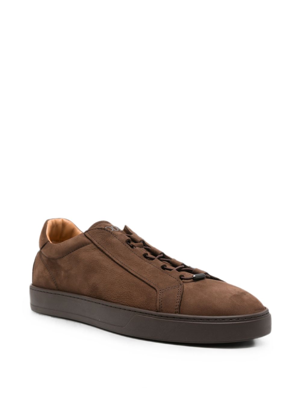 Sneakers in pelle in marrone 
