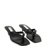 Sandali infradito in nappa in nero 