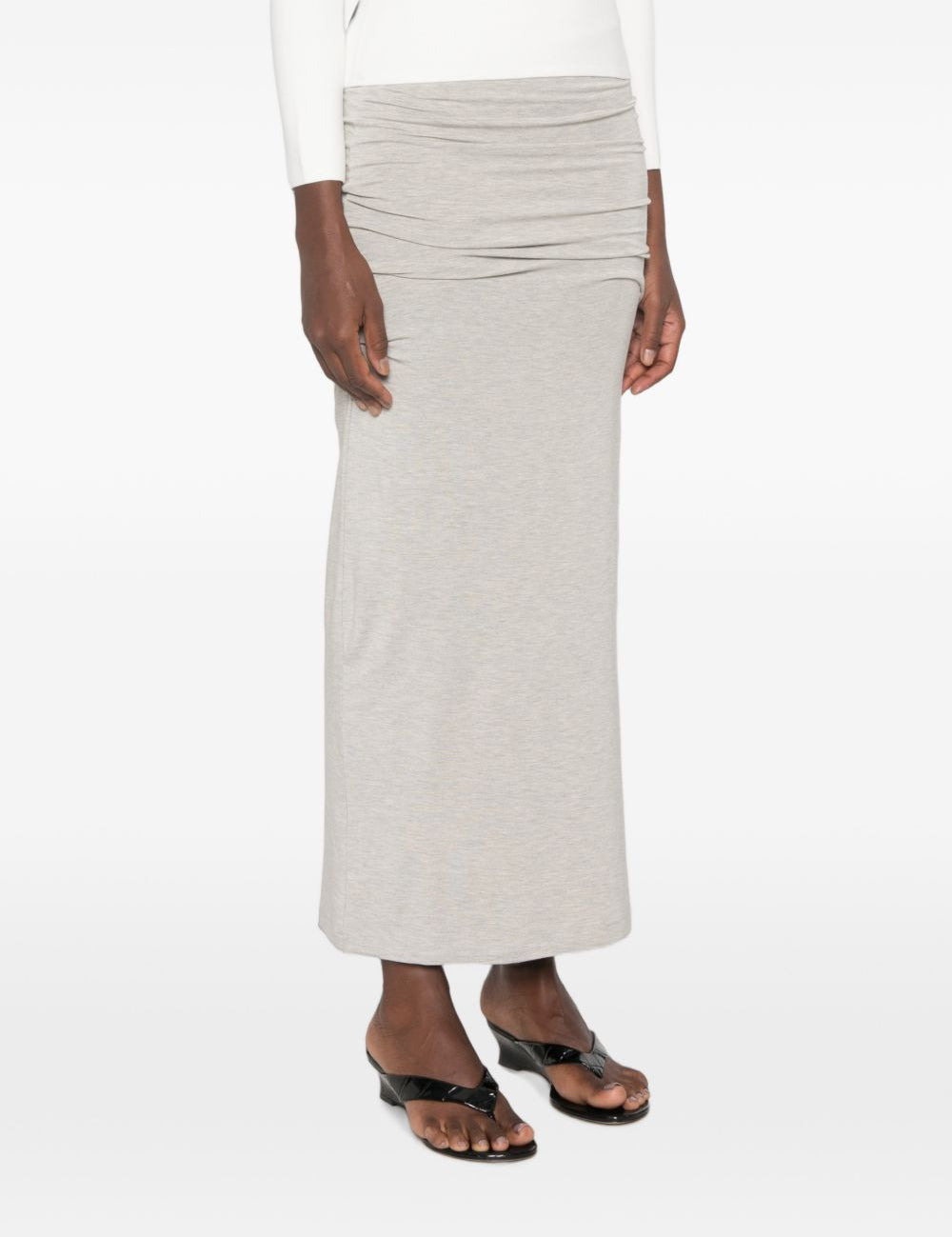 Gonna lunga drappeggiata in grigio 