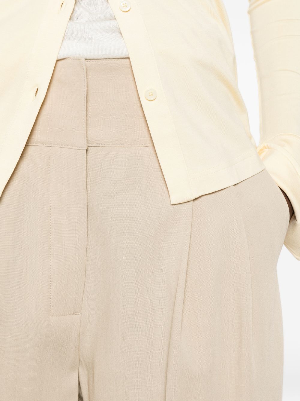 Pantaloni a vita alta con pieghe in beige Toteme - donna 