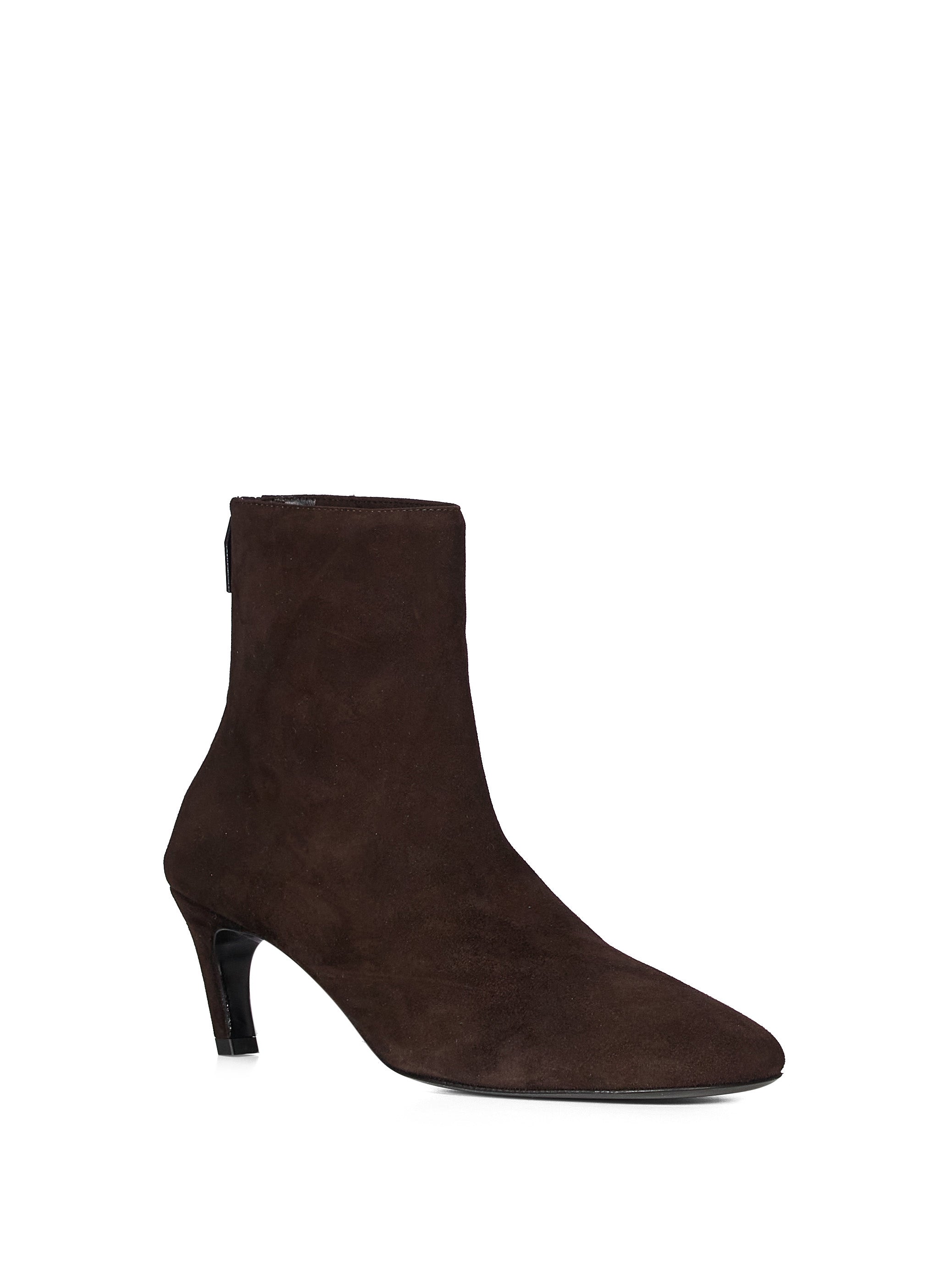Stivaletti alla caviglia in suede marrone 