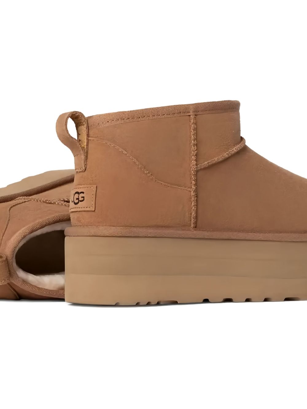 Stivaletti Classic Ultra Mini Platform in beige 