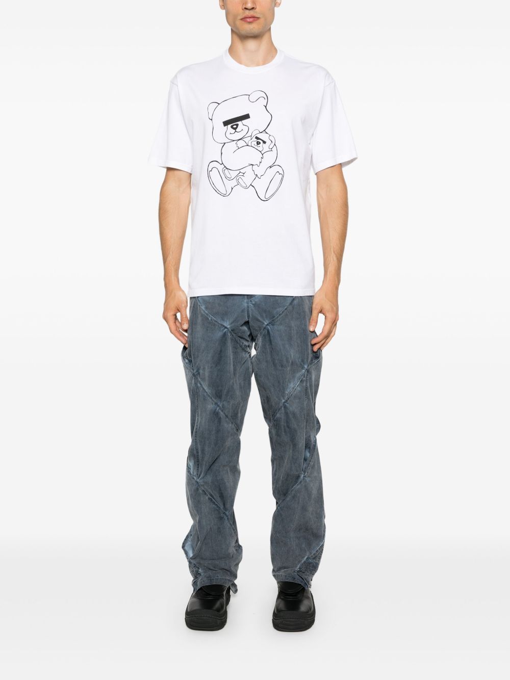 T-shirt in cotone bianco con stampa grafica 