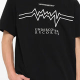 T-shirt con stampa grafica in nero 