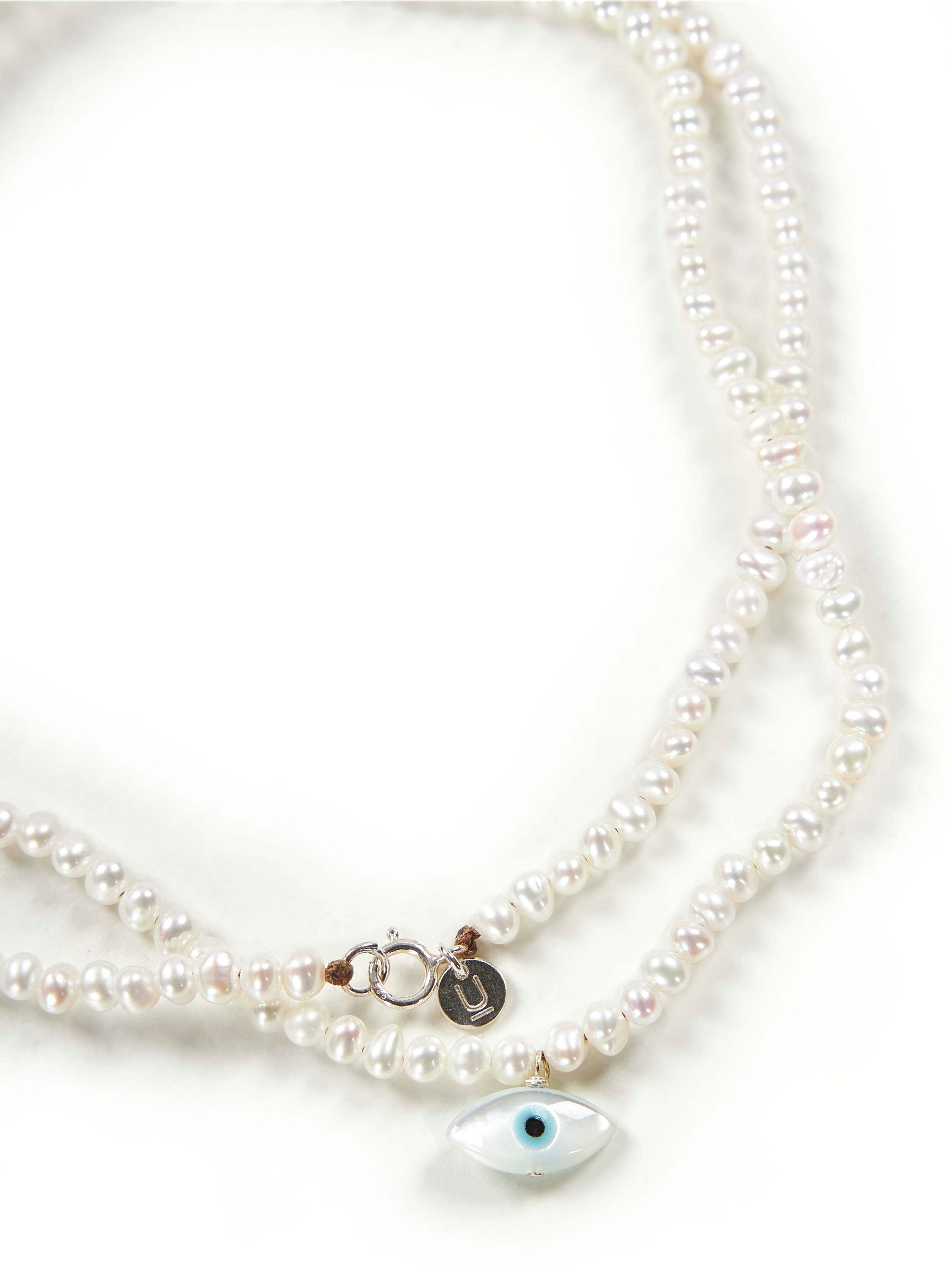 Bracciale con pendente in bianco 