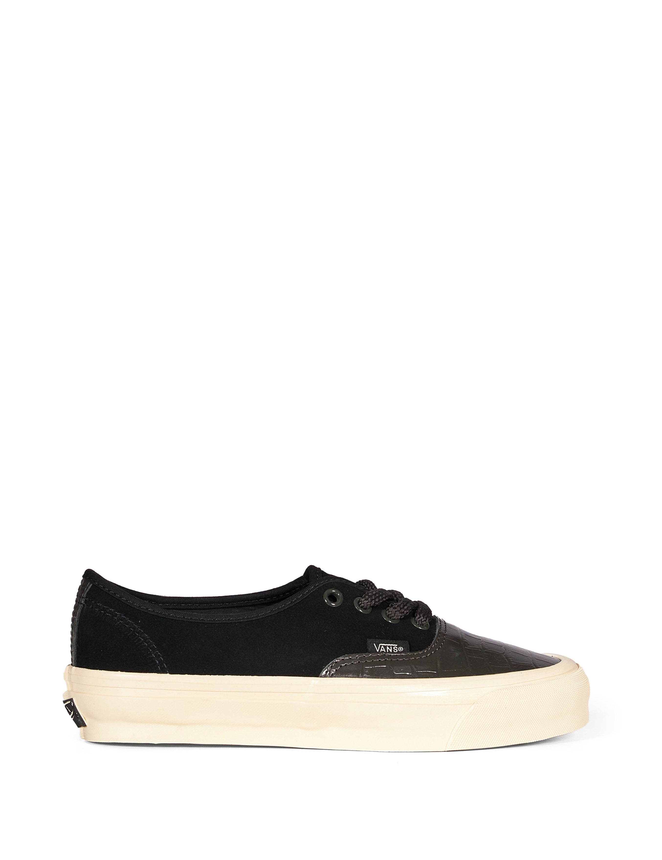 Sneakers LX Authentic 44 in nero 