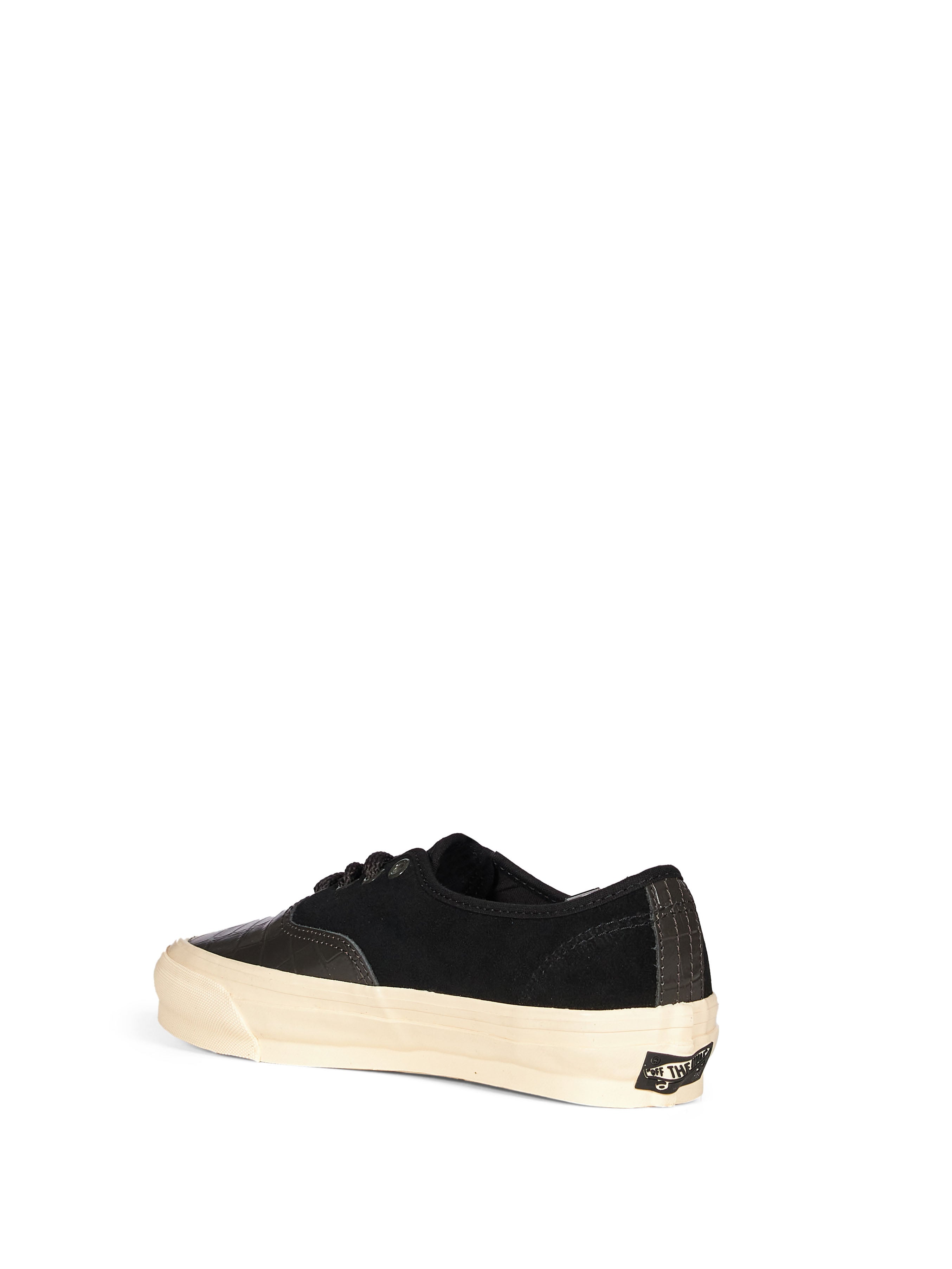 Sneakers LX Authentic 44 in nero 