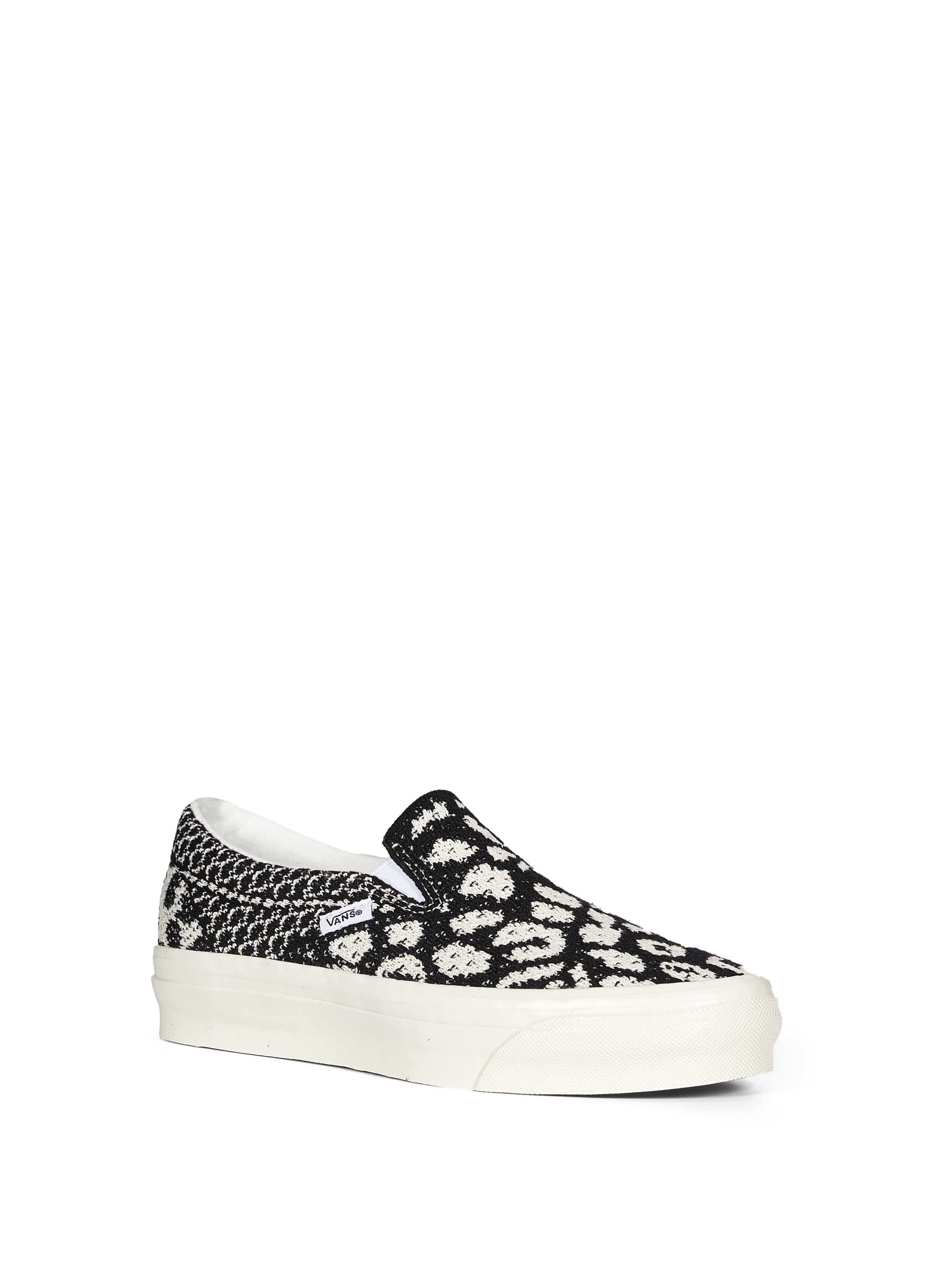 Sneakers LX Slip-on 98 Platform in nero e bianco 