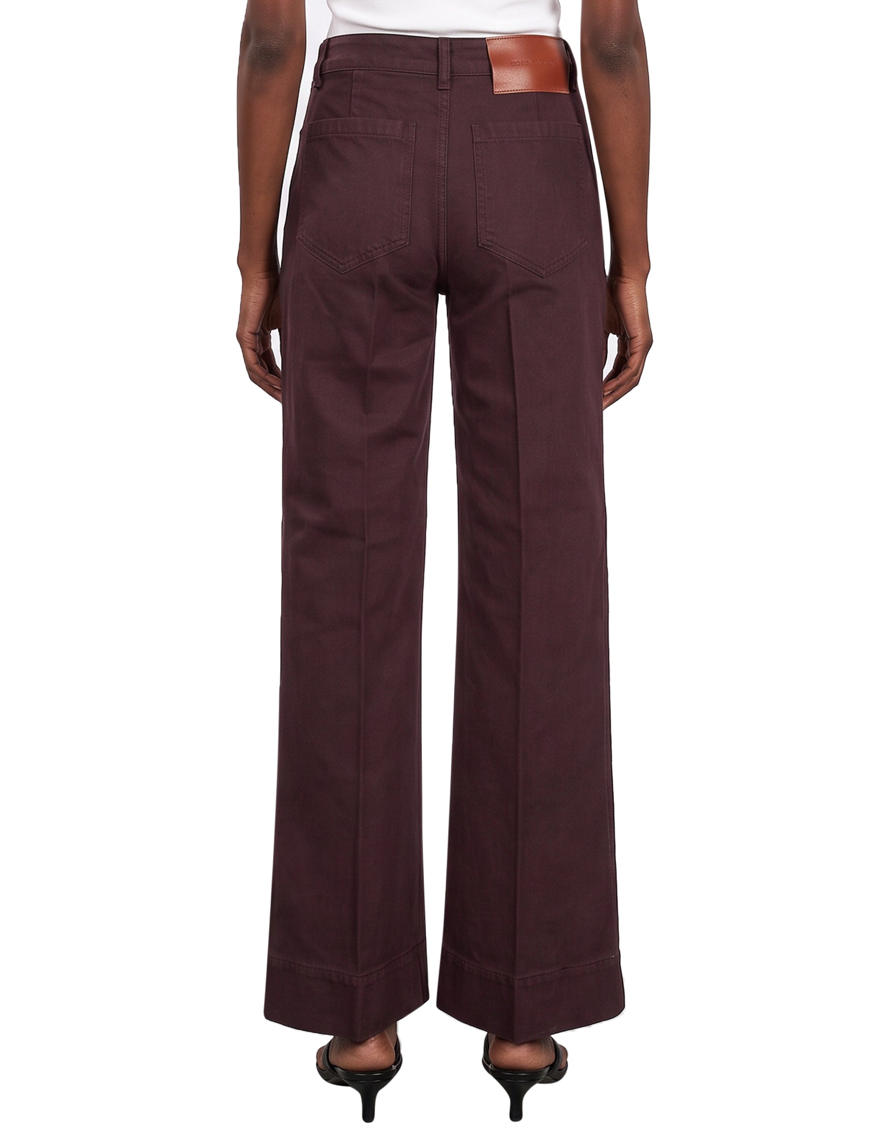Jeans a gamba larga Alina in bordeaux 