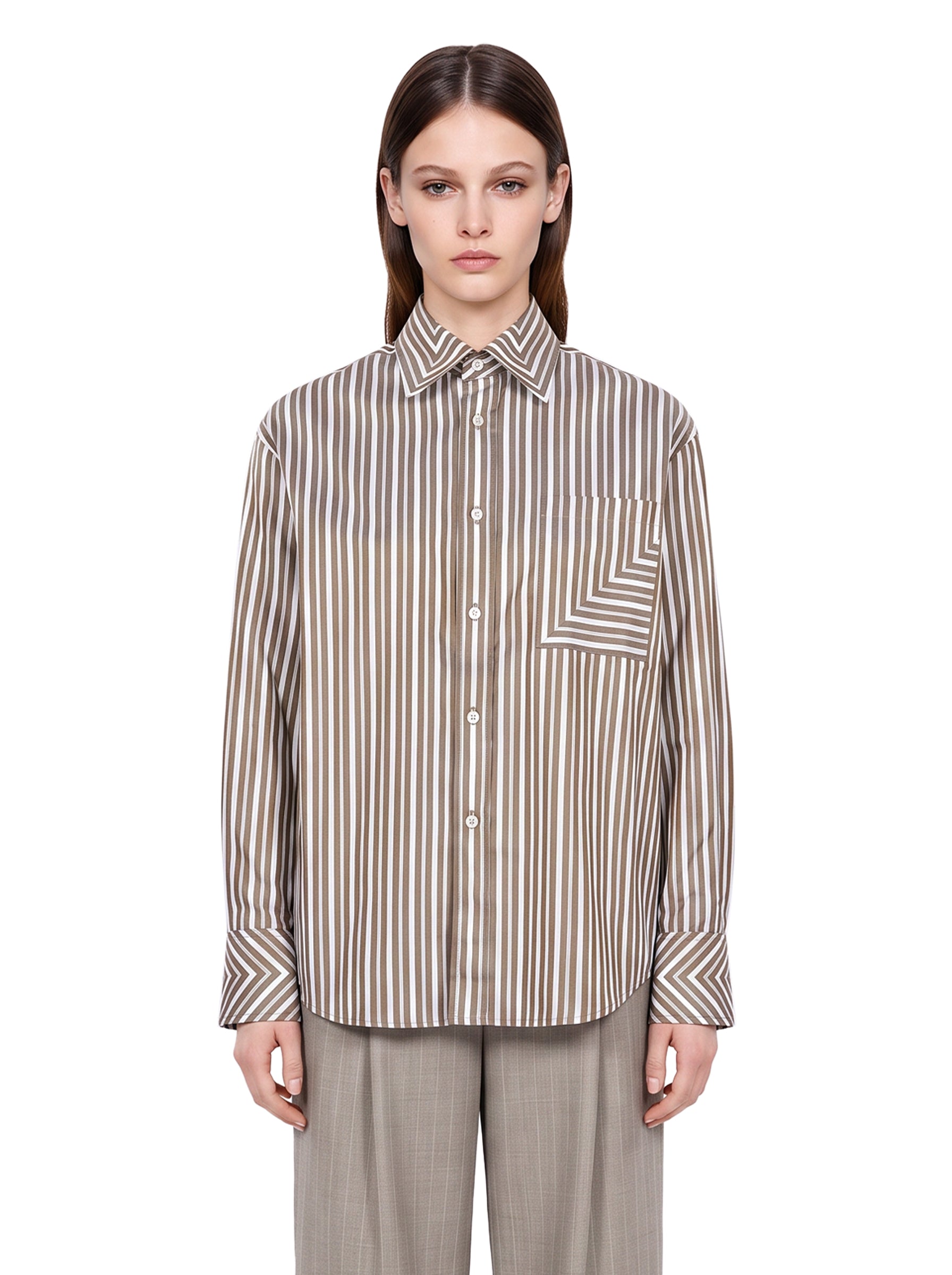 Camicia a righe con taschino in bianco e verde 