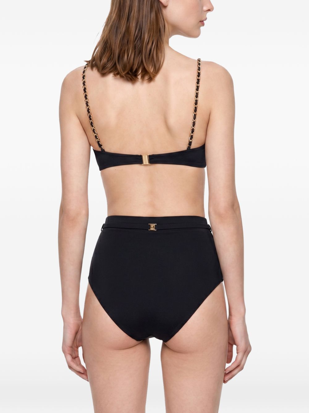 Top bikini roselight con dettagtlio a catena in nero 