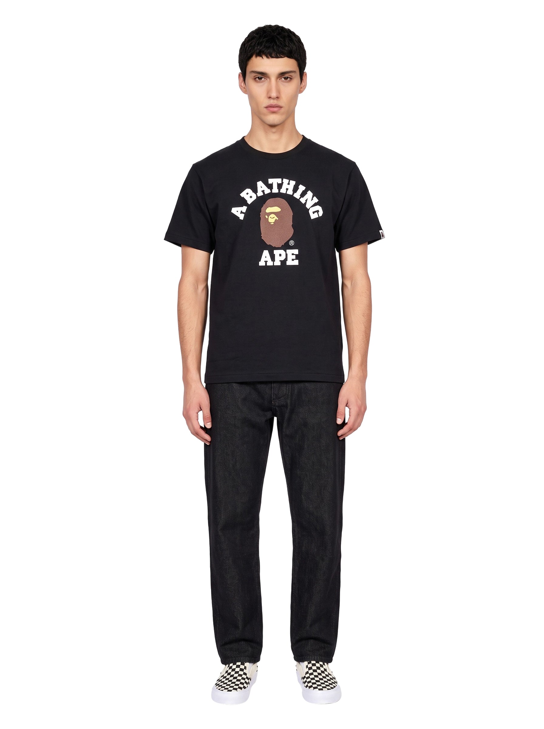 T-shirt College in nero 