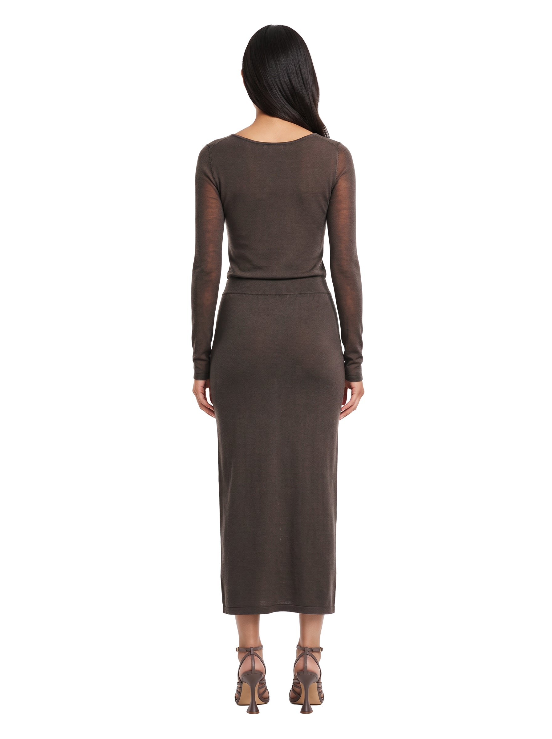 Abito con scollo a V in marrone 