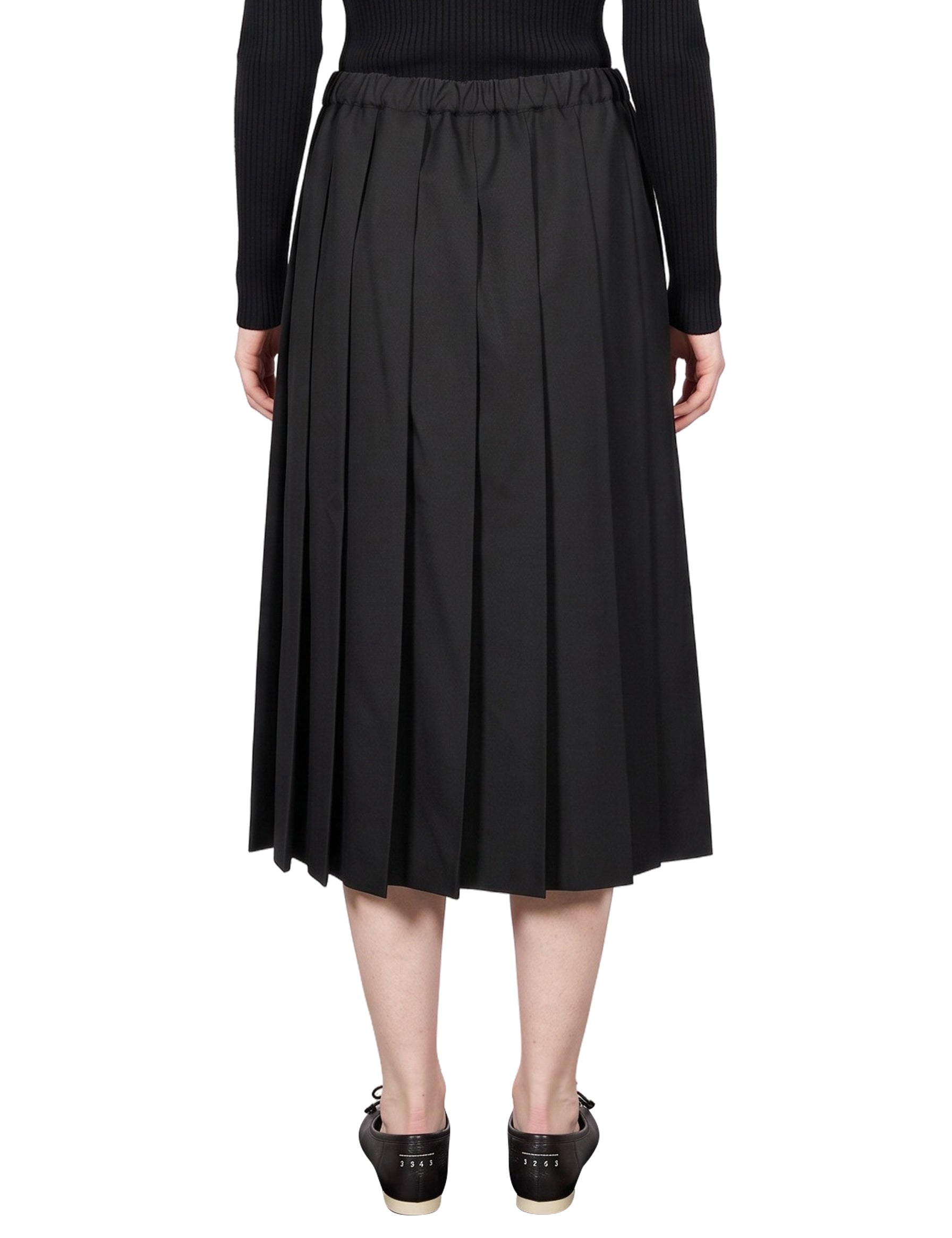 Gonna a pieghe in nero 