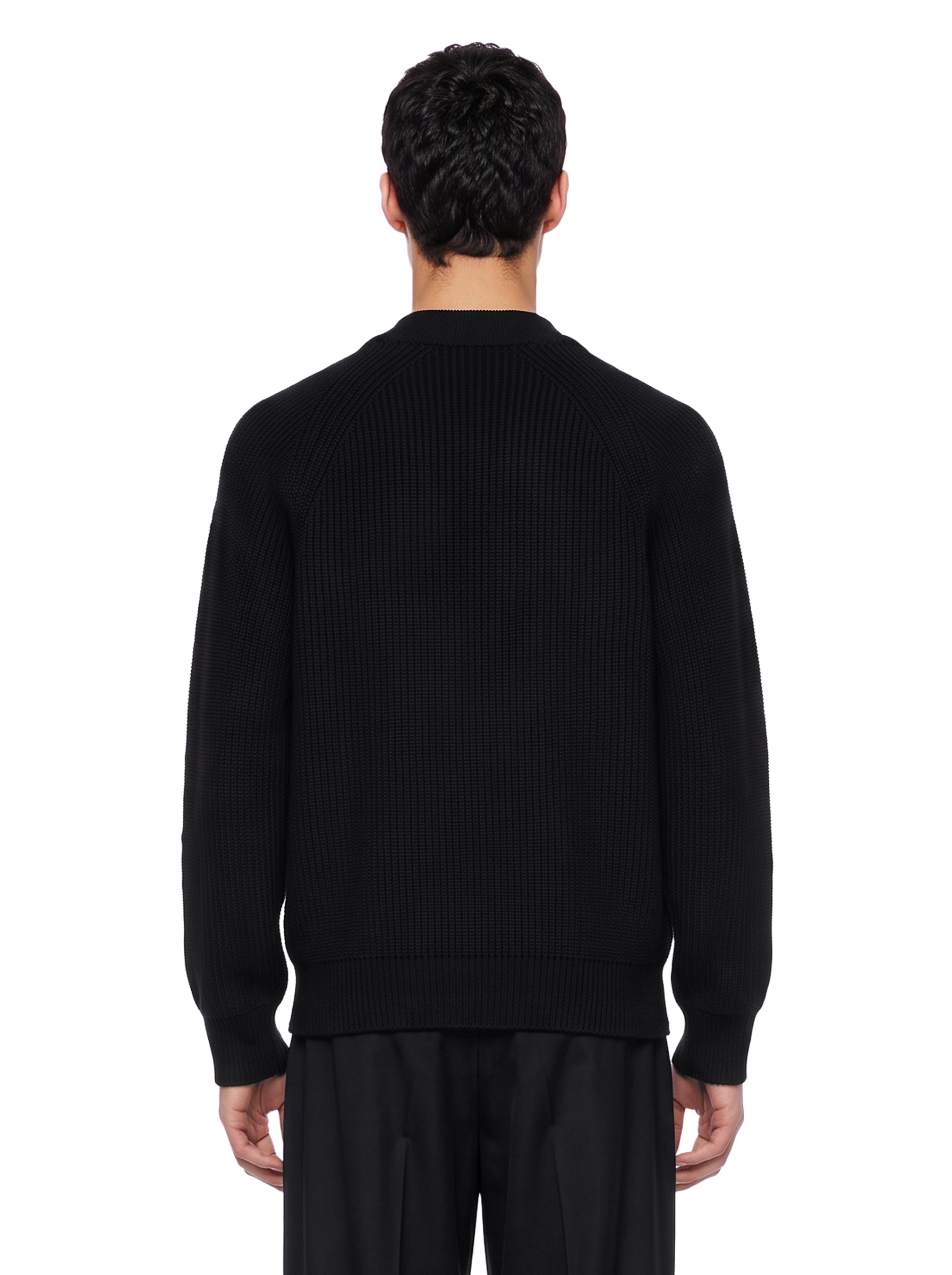 Maglia con zip in nero 