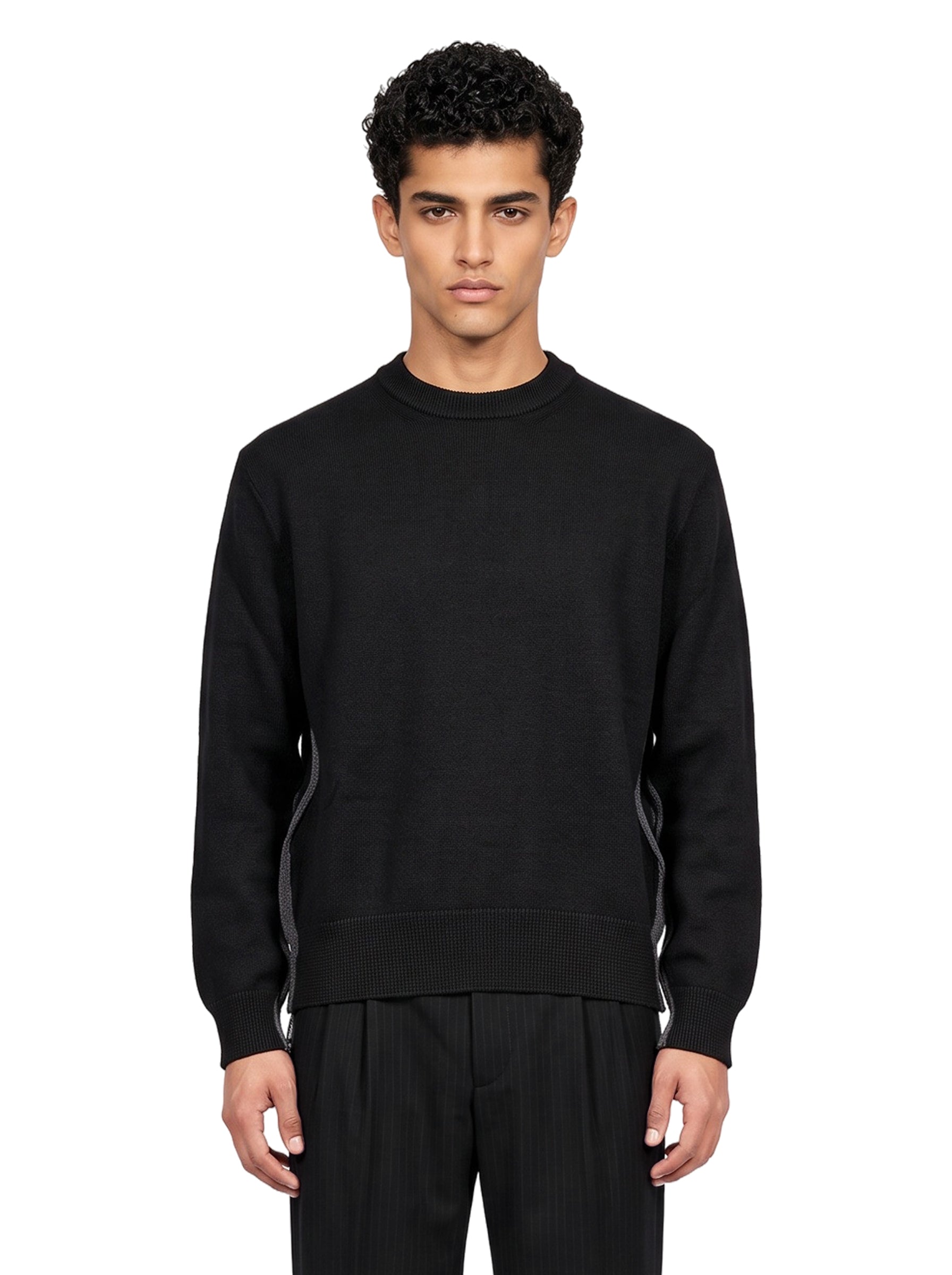 Pullover girocollo in nero 