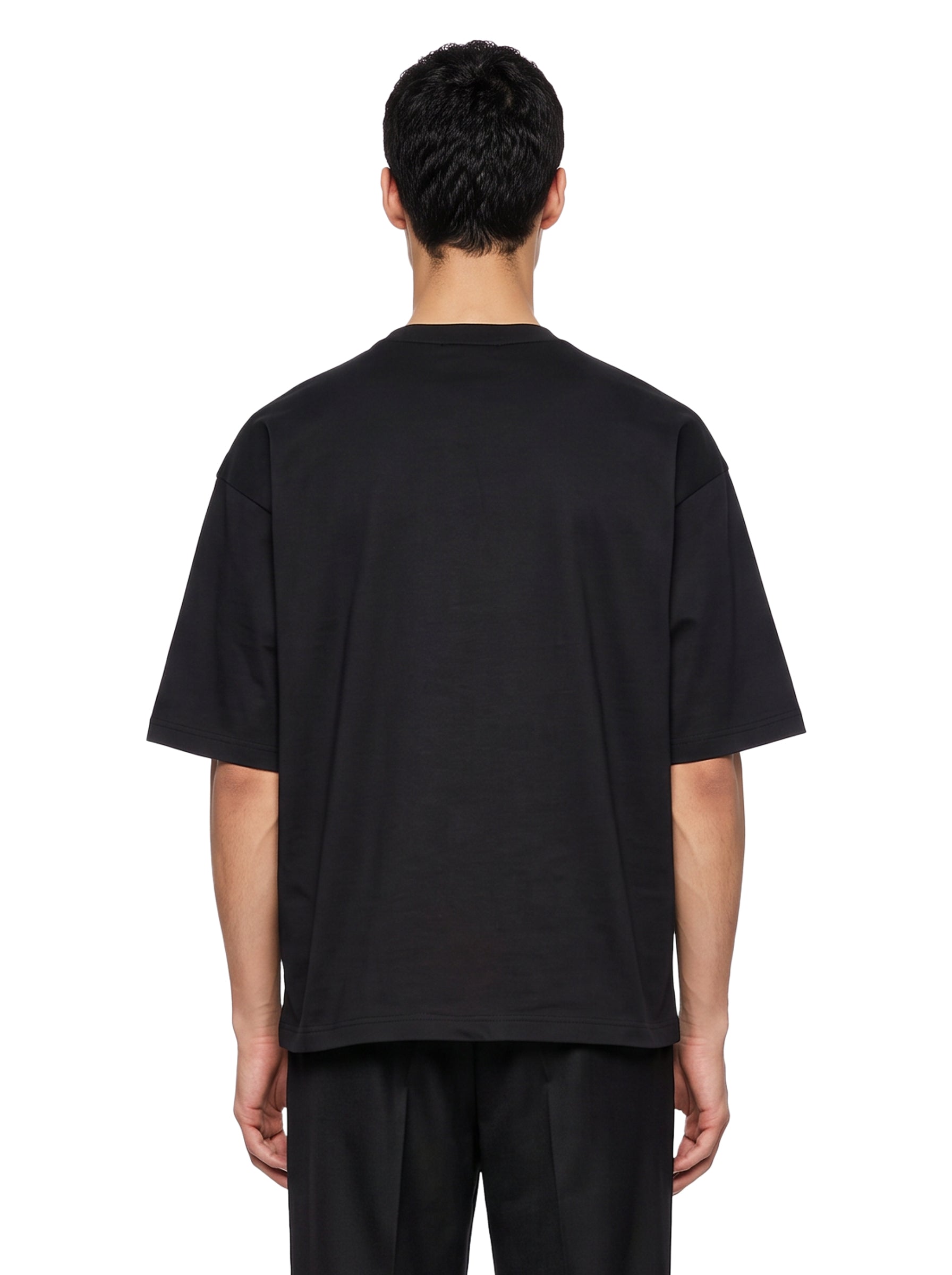 T-shirt classica in nero 