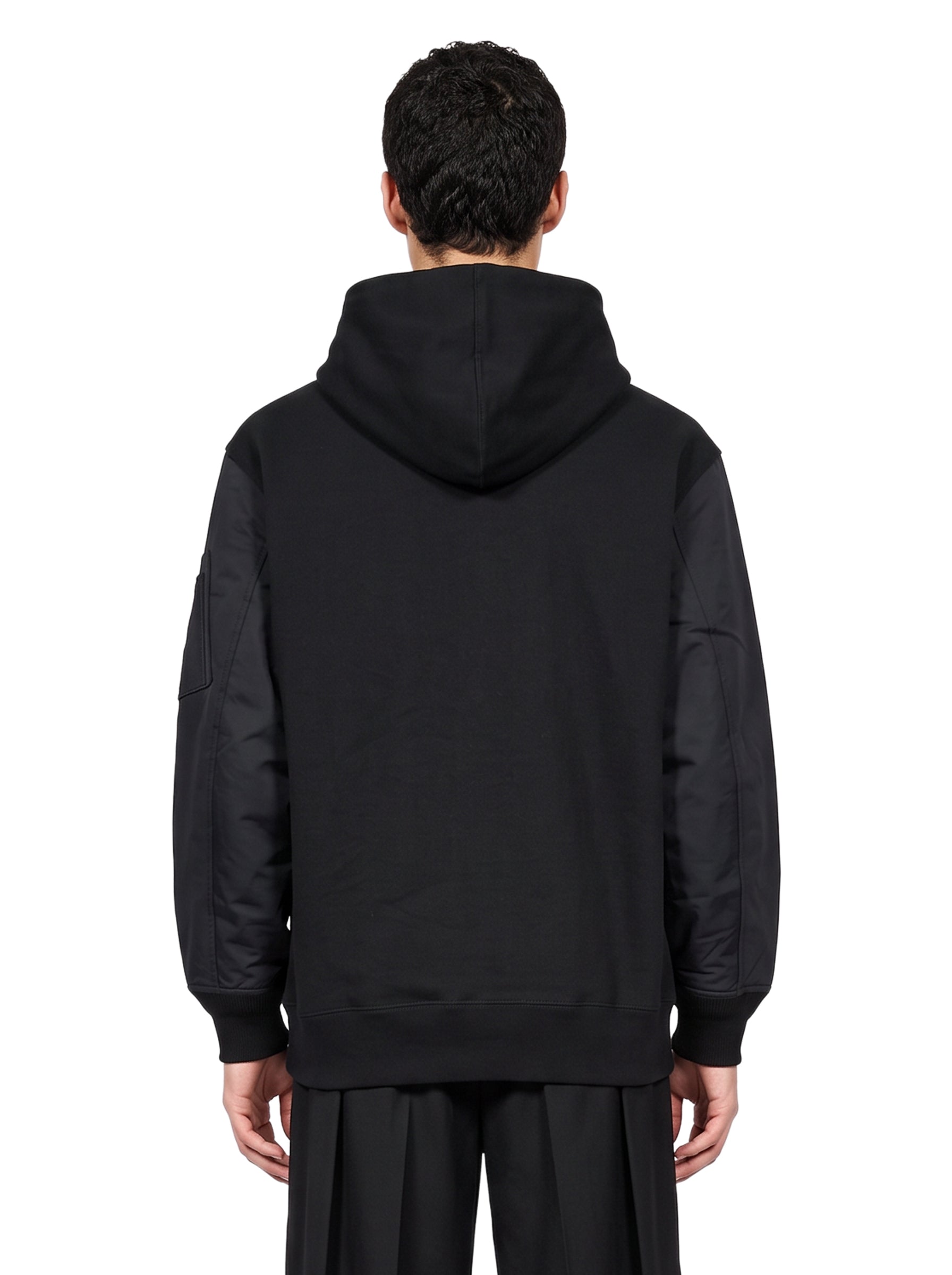 Felpa Military Pullover in nero 