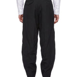 Pantaloni con pinces in nero 