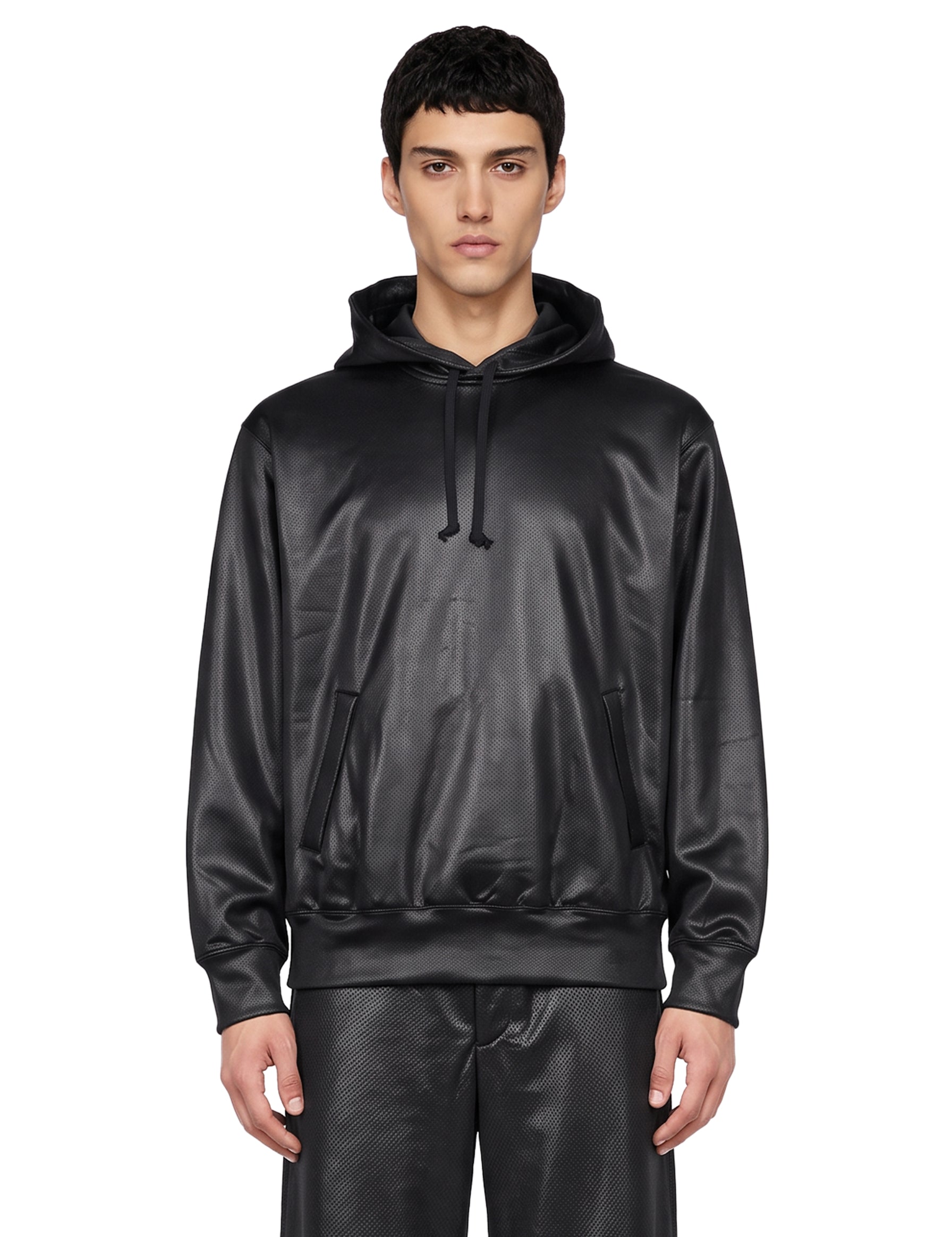 Felpa in satin nero 