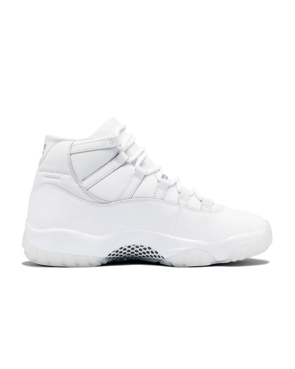 Sneakers Air Jordan 11 in bianco 