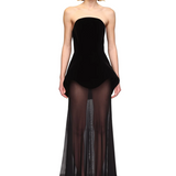 Abito lungo con gonna in mesh in nero 