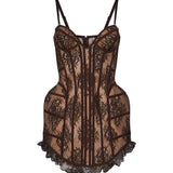 Miniabito in pizzo stile corsetto in marrone 