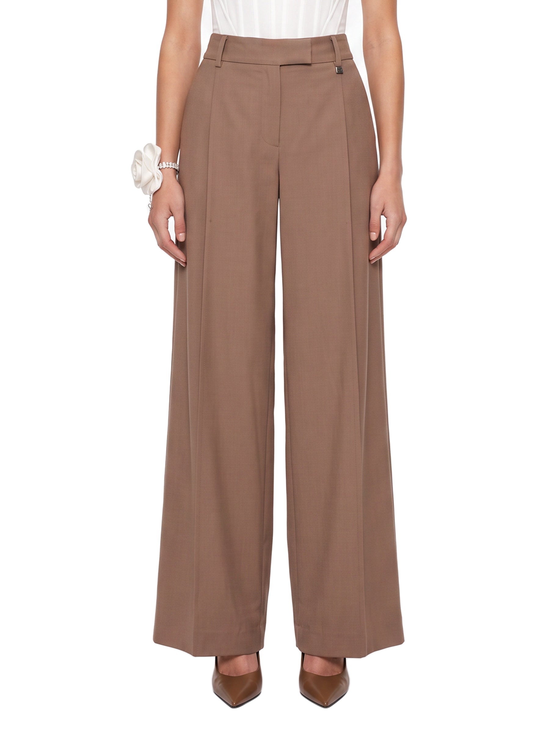 Pantaloni a gamba dritta in marrone 