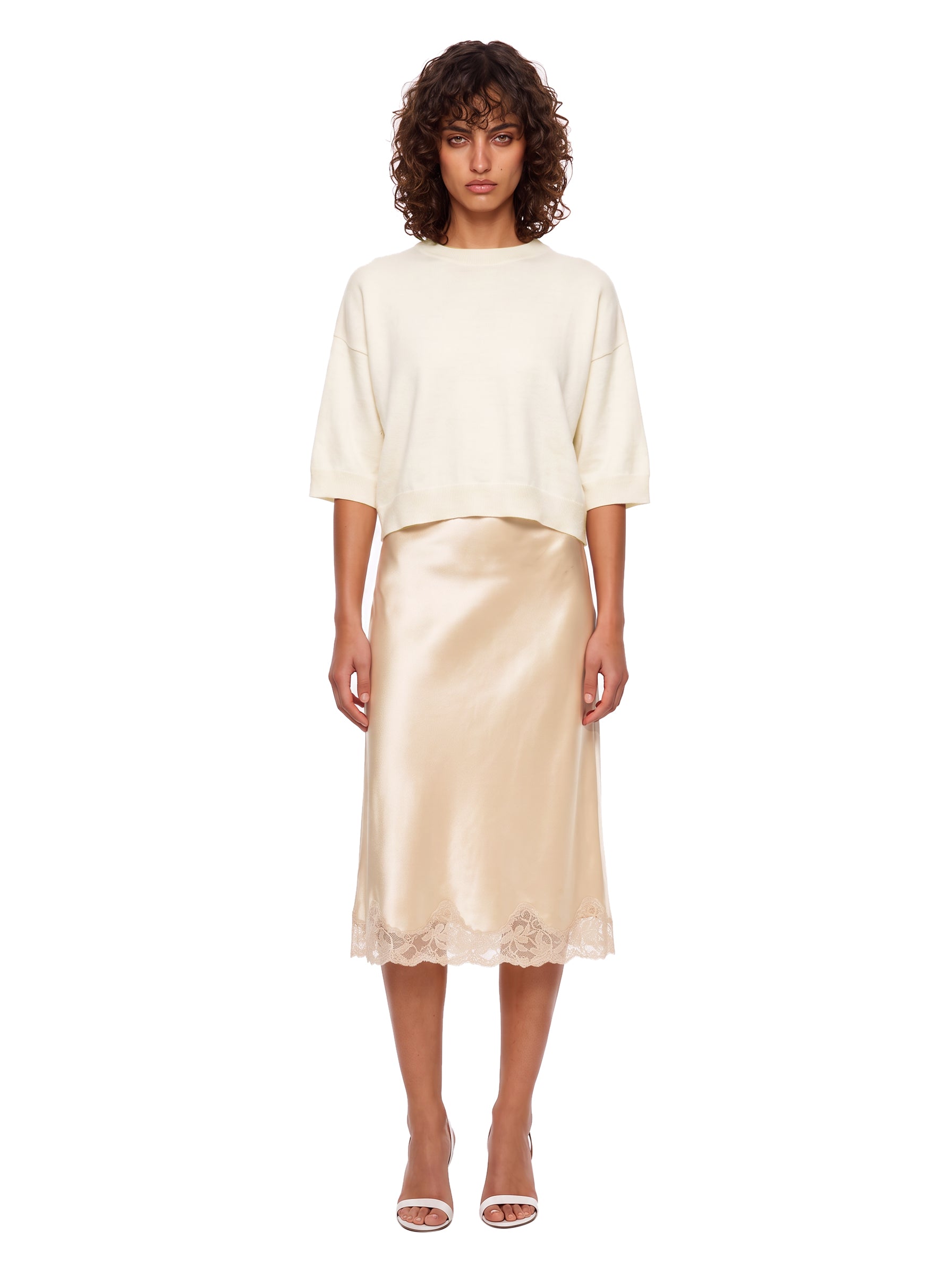 Pullover girocollo con maniche a 3/4 in avorio 