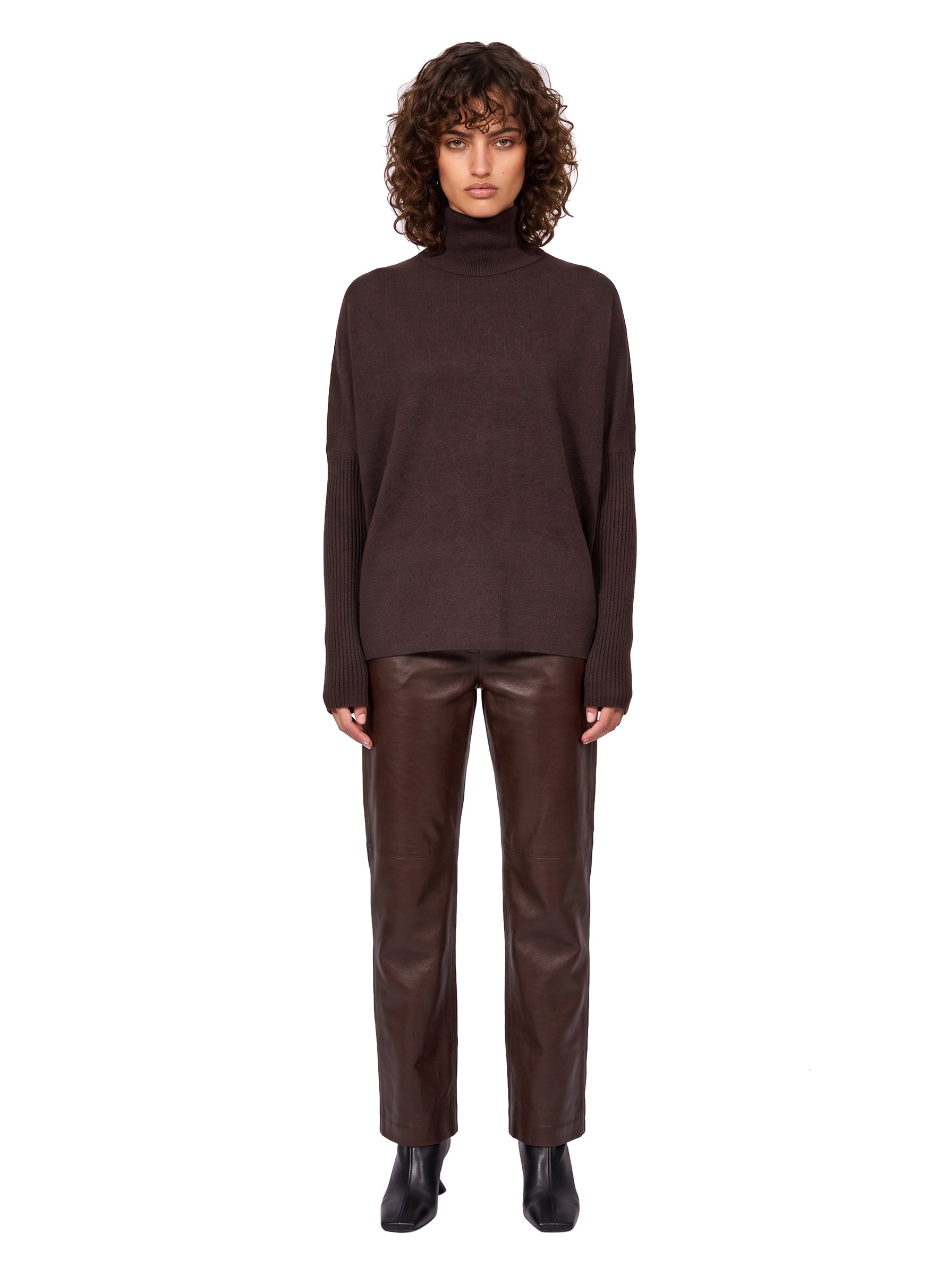 Maglia Margareth in marrone scuro 