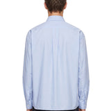 Camicia oversize collo alto in blu 