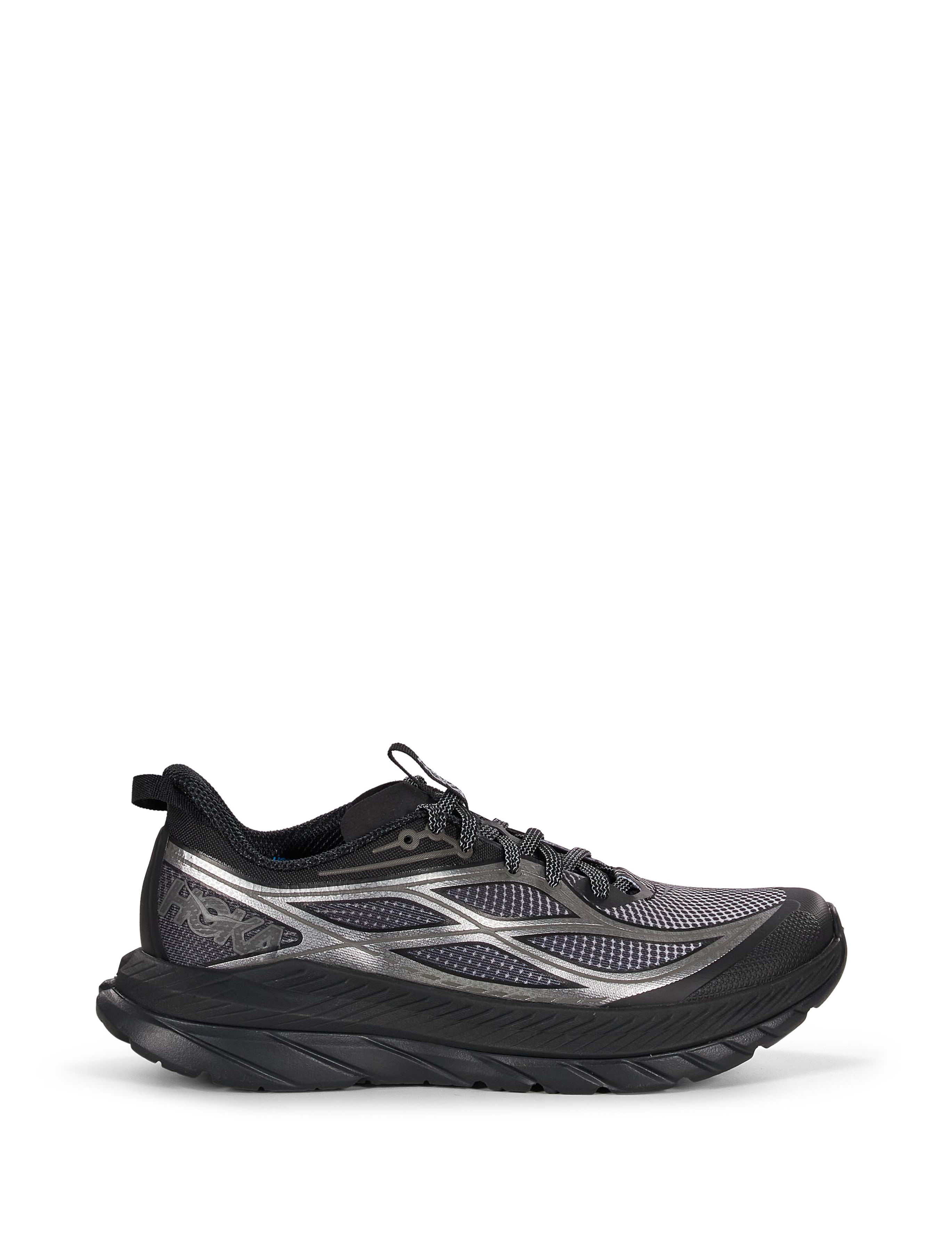 Sneakers basse con suola chunky in nero 