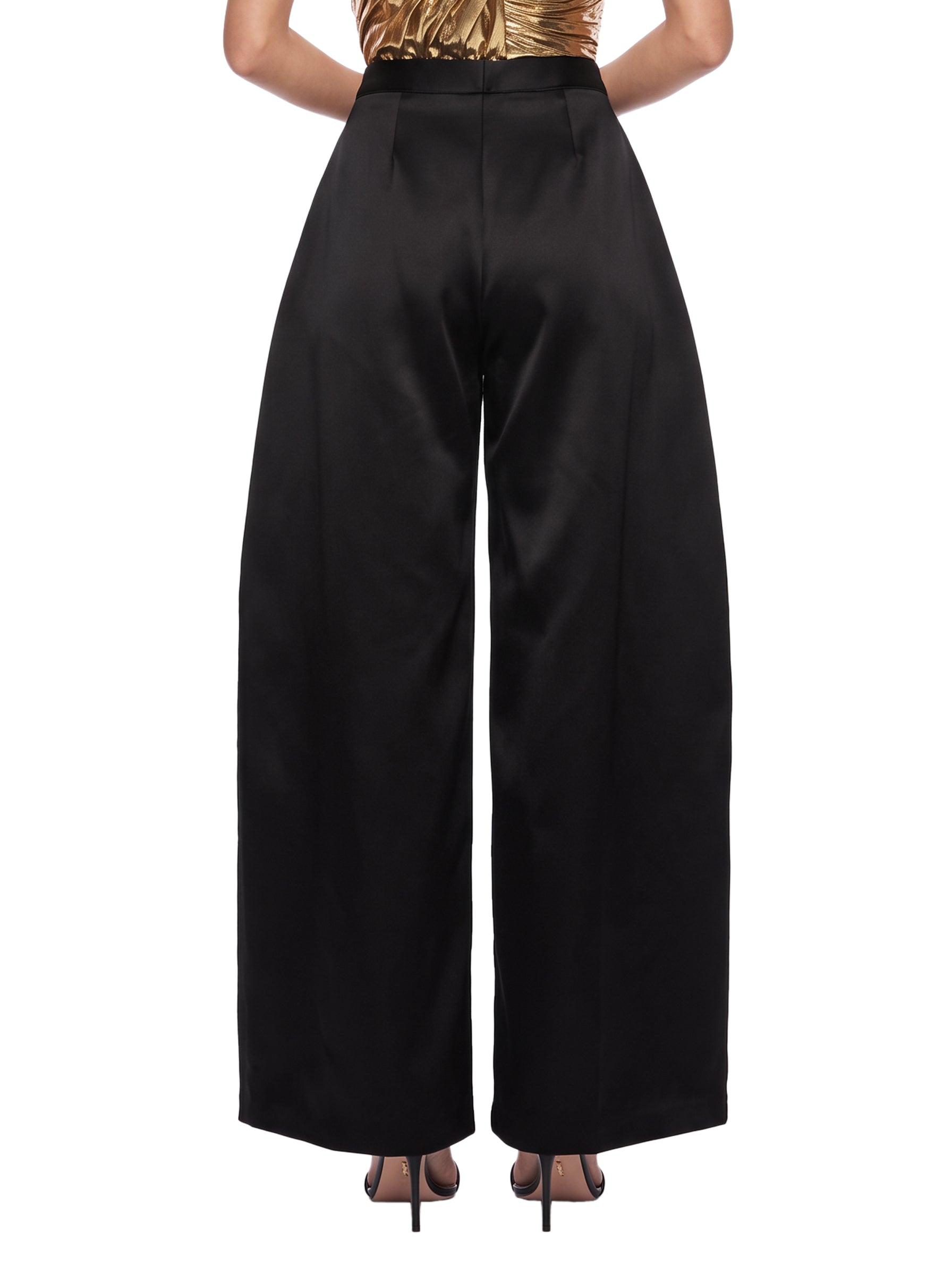 Pantaloni a gamba ampia in seta Egea in nero 