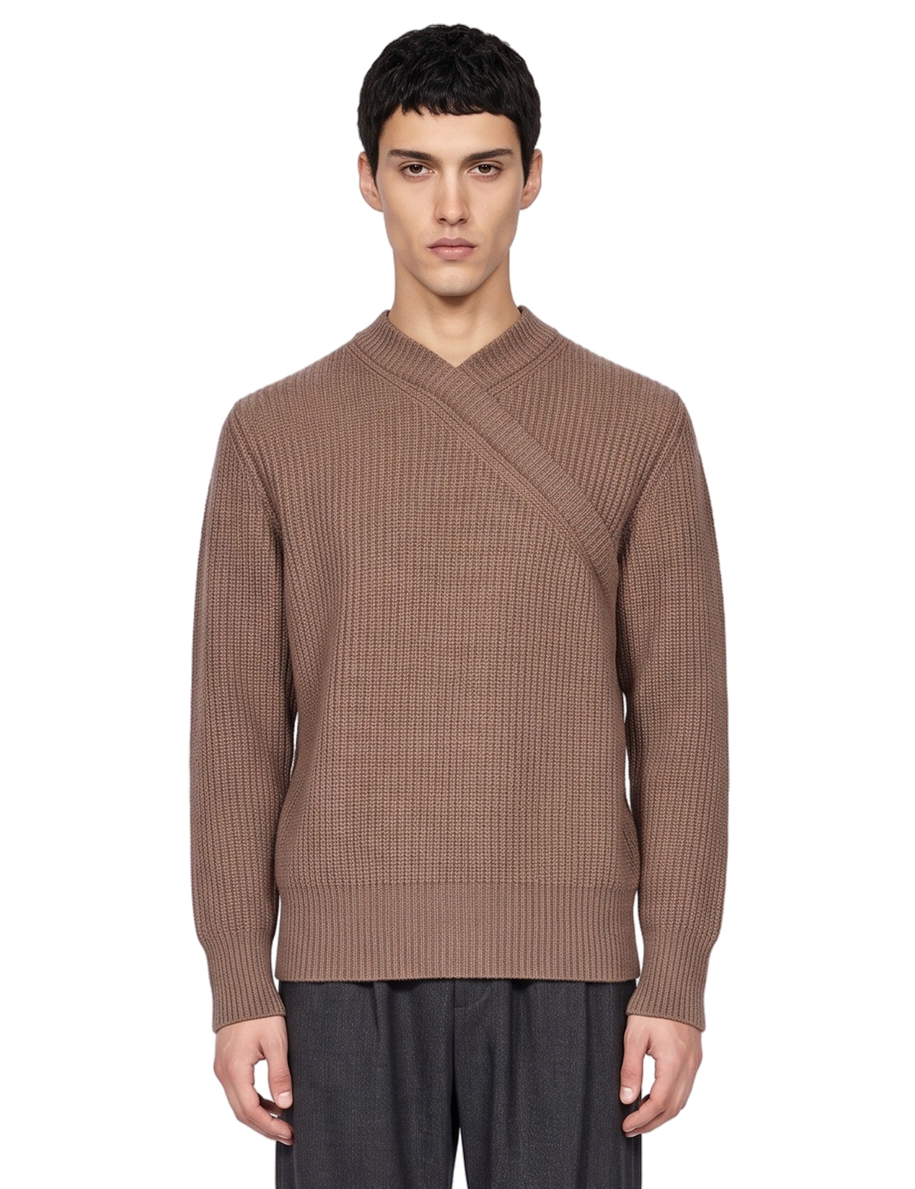 Maglione con collo asimmetrico in marrone 