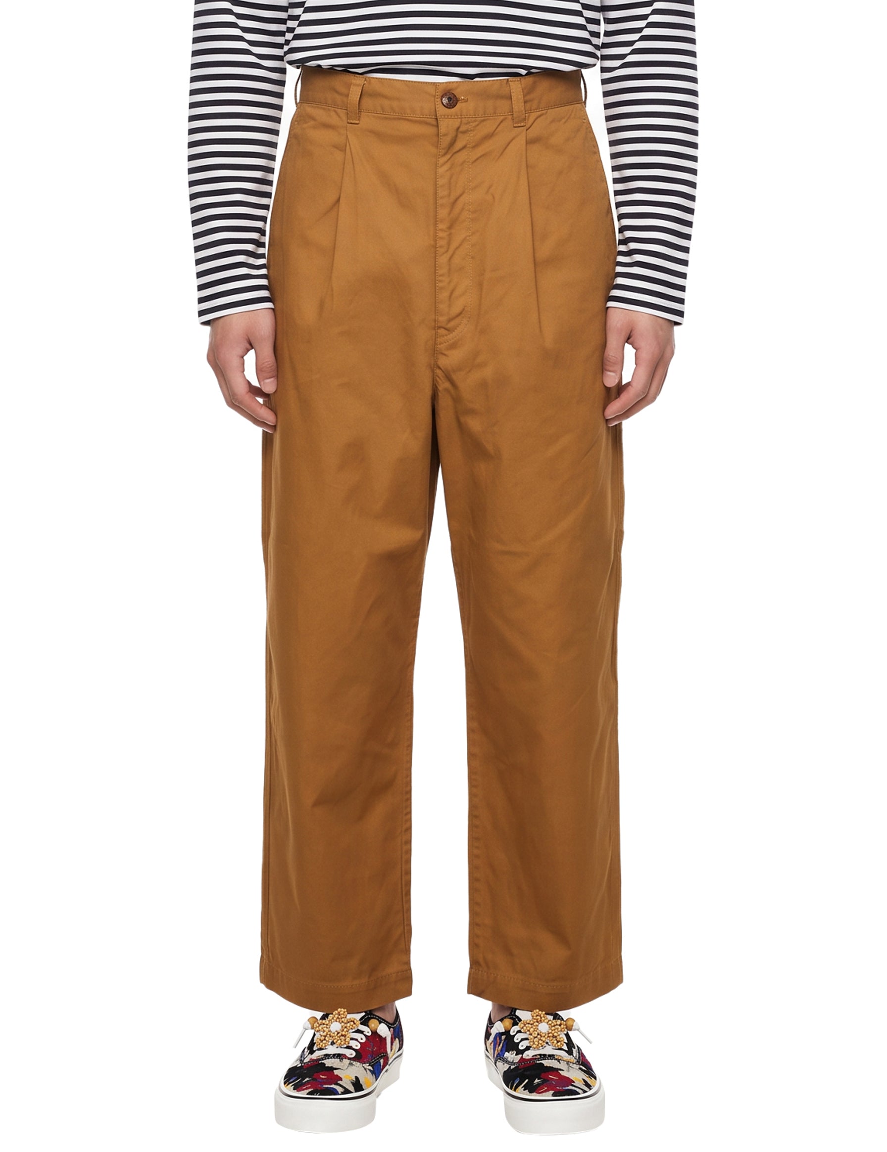 Pantaloni dritti in marrone 