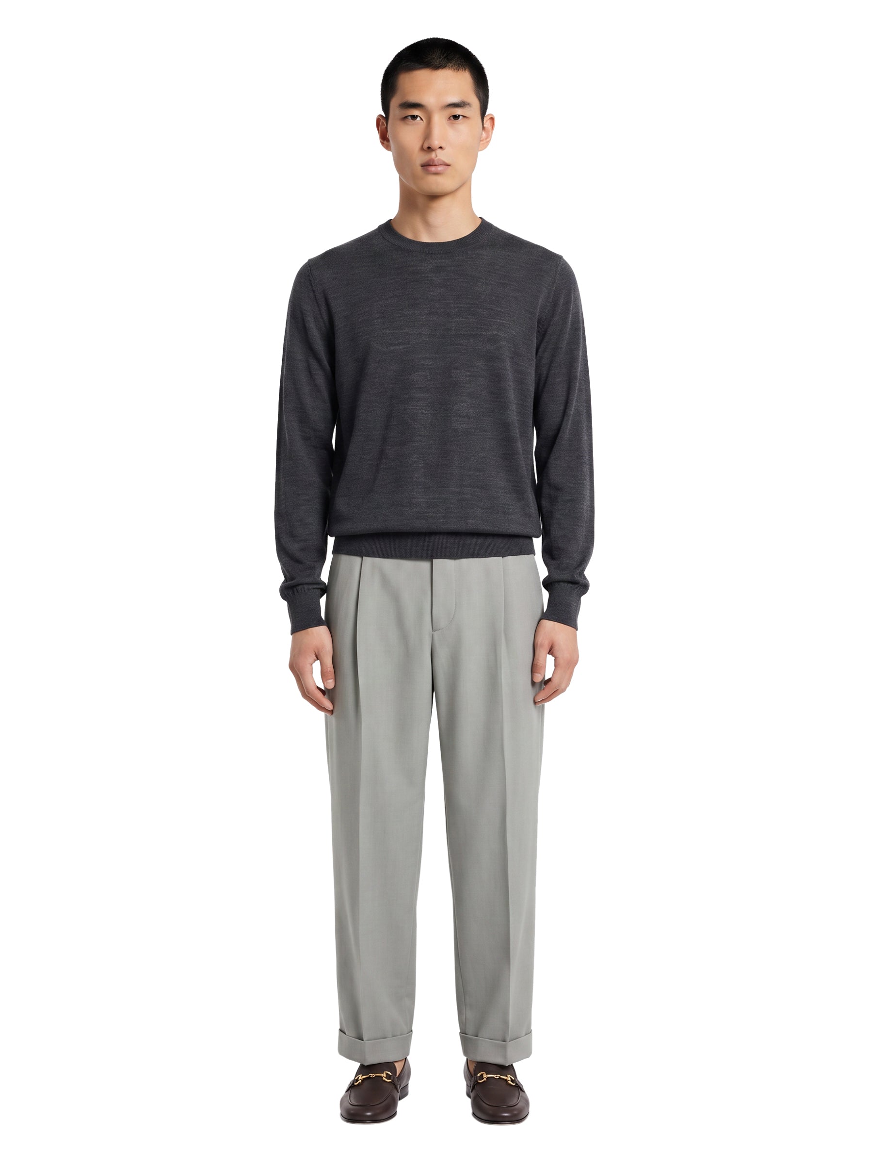 Maglione girocollo in cashmere grigio 