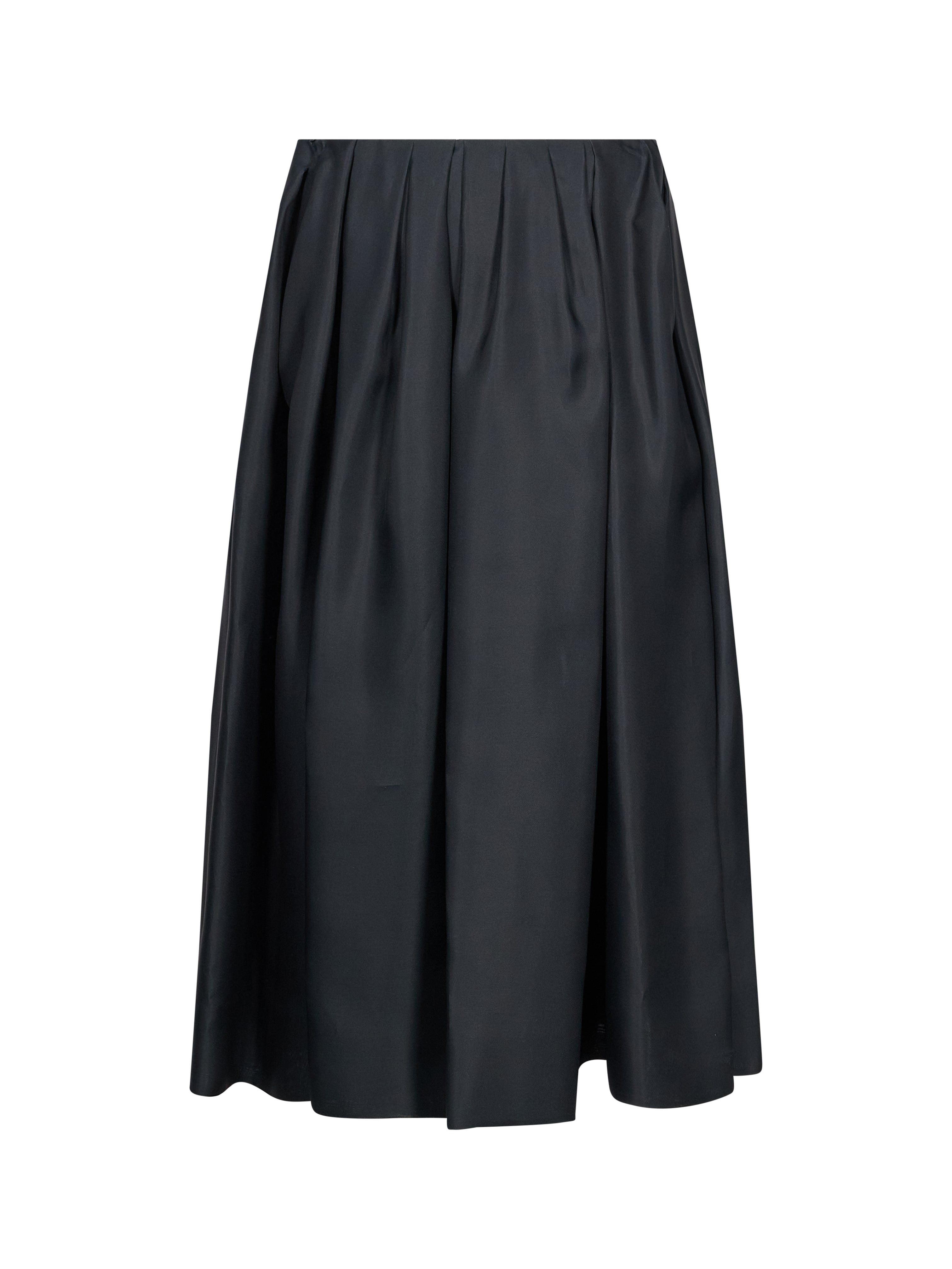 Gonna Adara in nero 