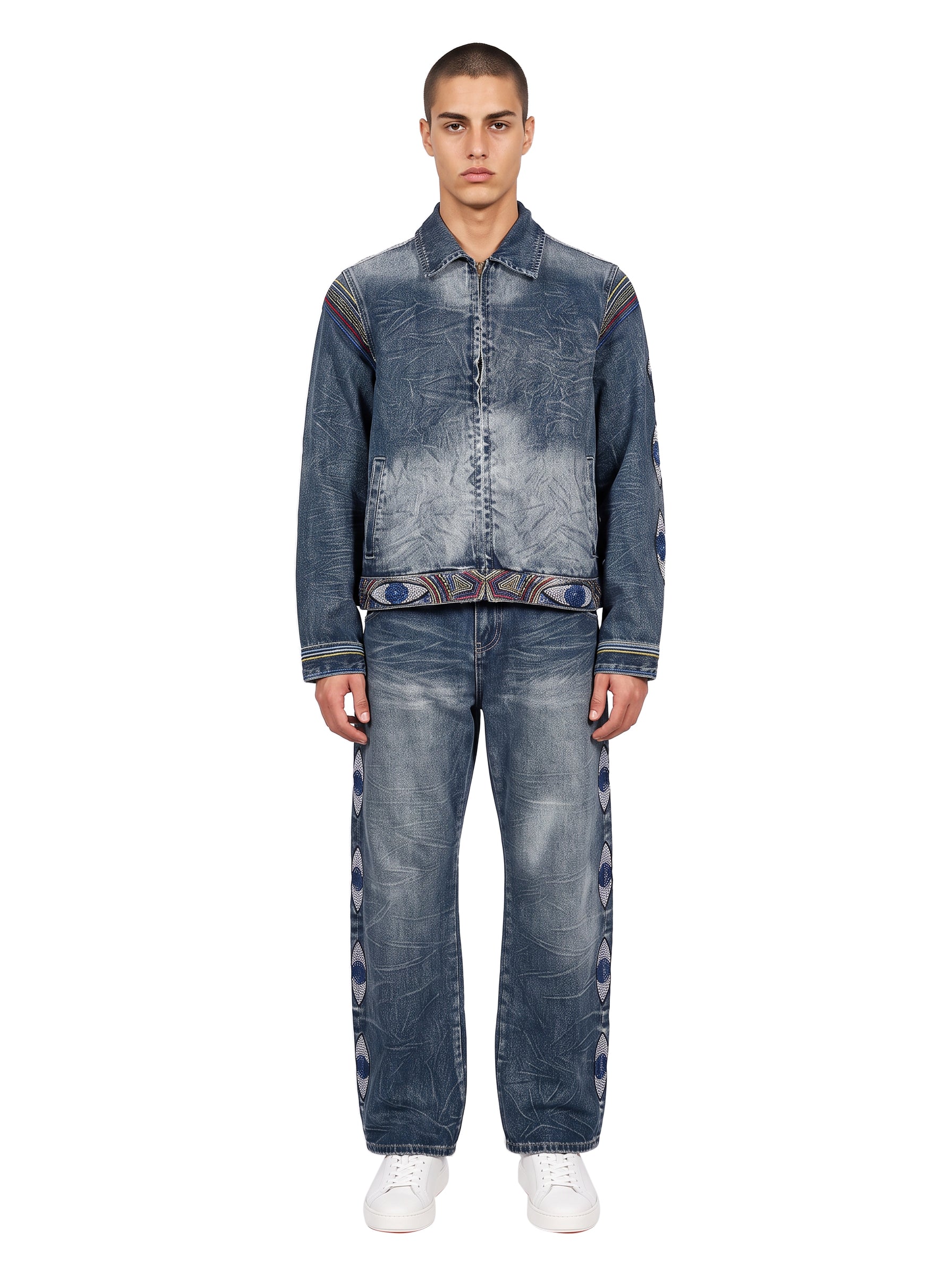 Giacca denim con ricamo occhi in blu 