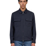 Giacca camicia con tasche in blu 