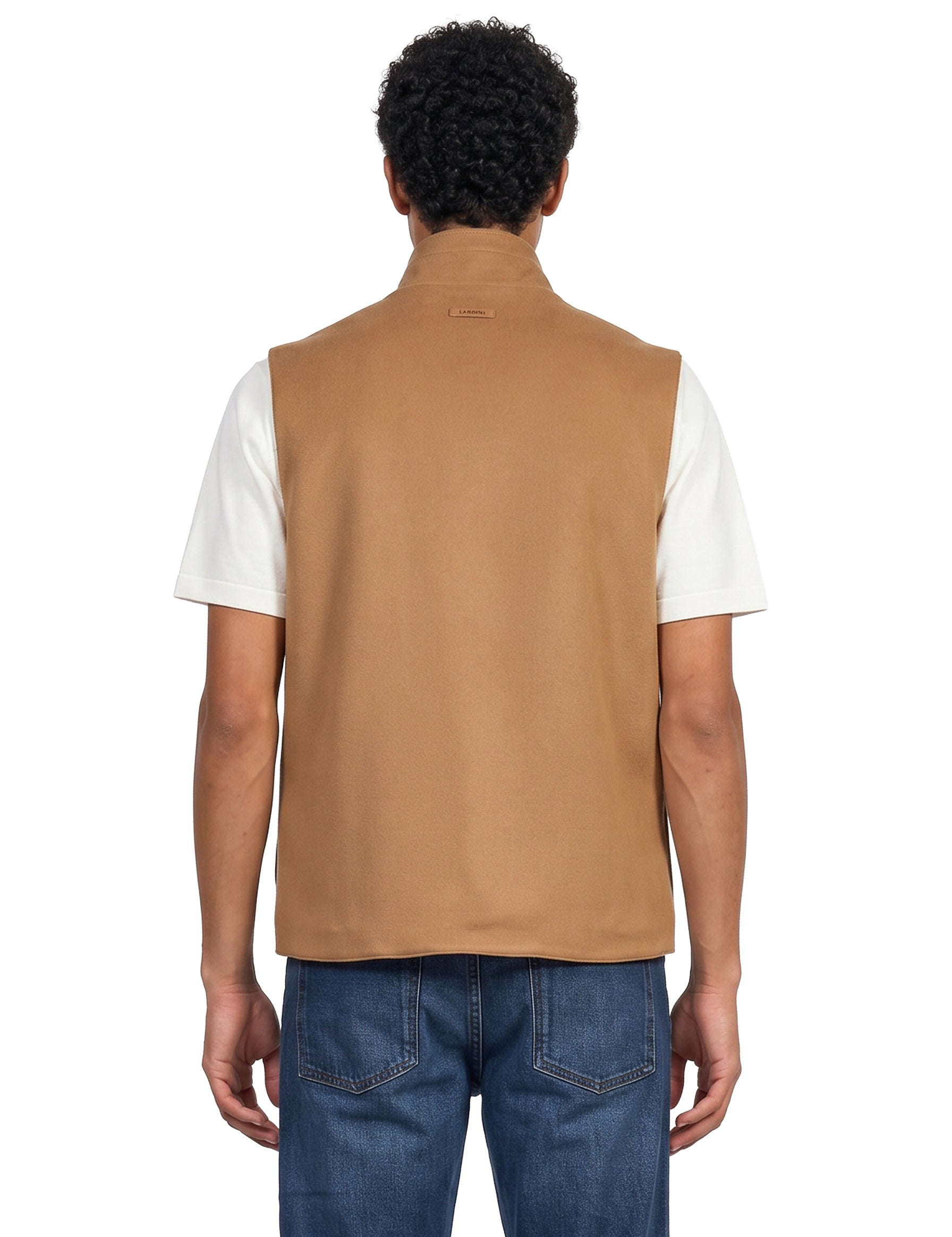Smanicato con tasche in marrone 