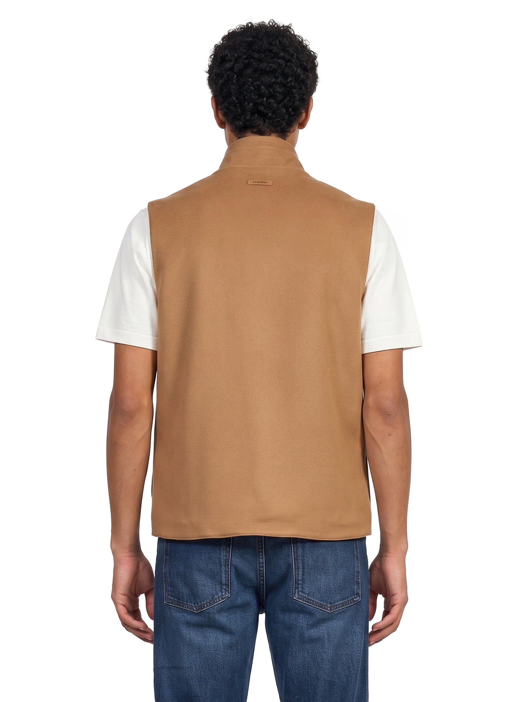 Smanicato con tasche in marrone 