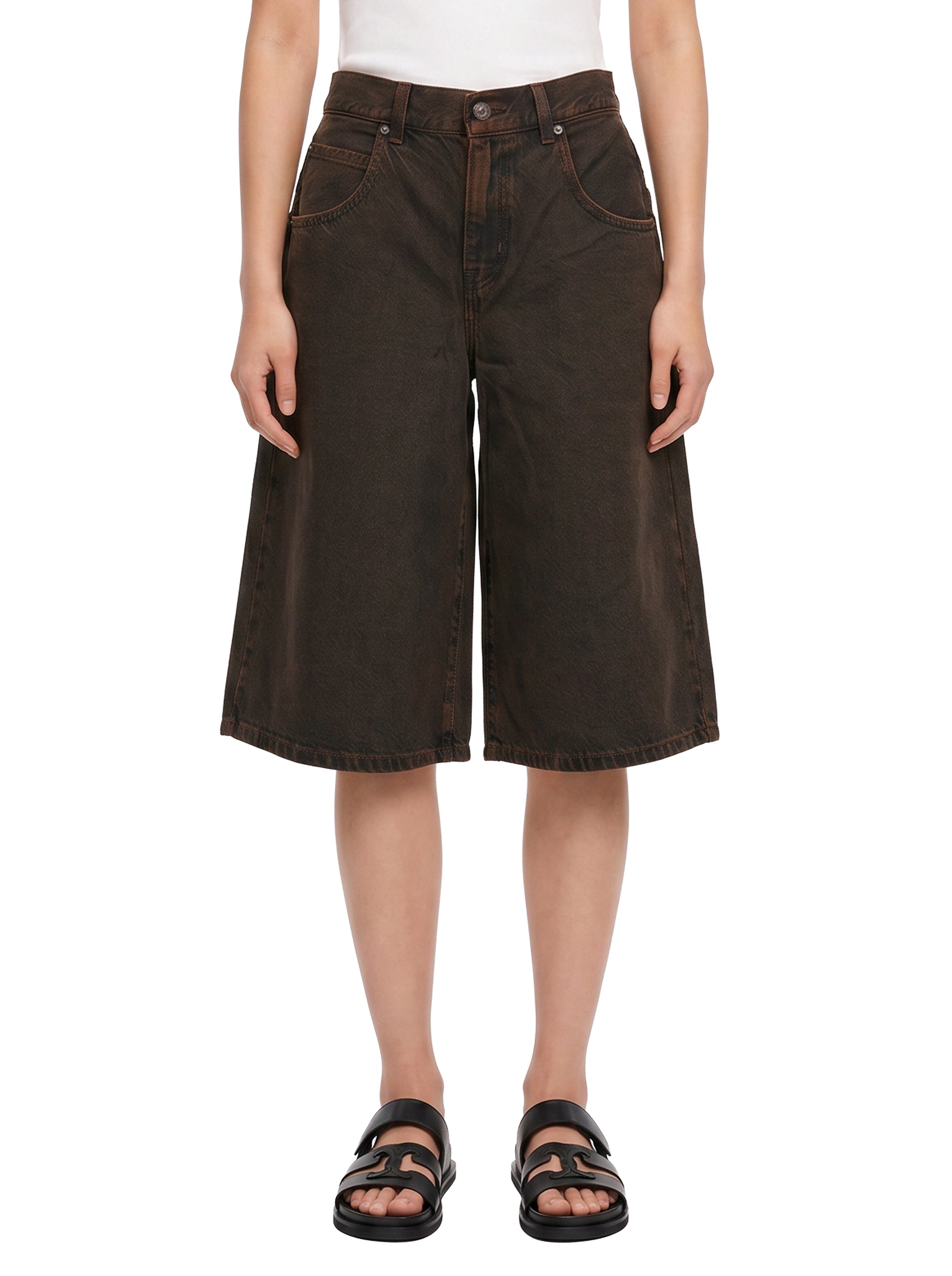 Bermuda Super Baggy Jort in marrone 