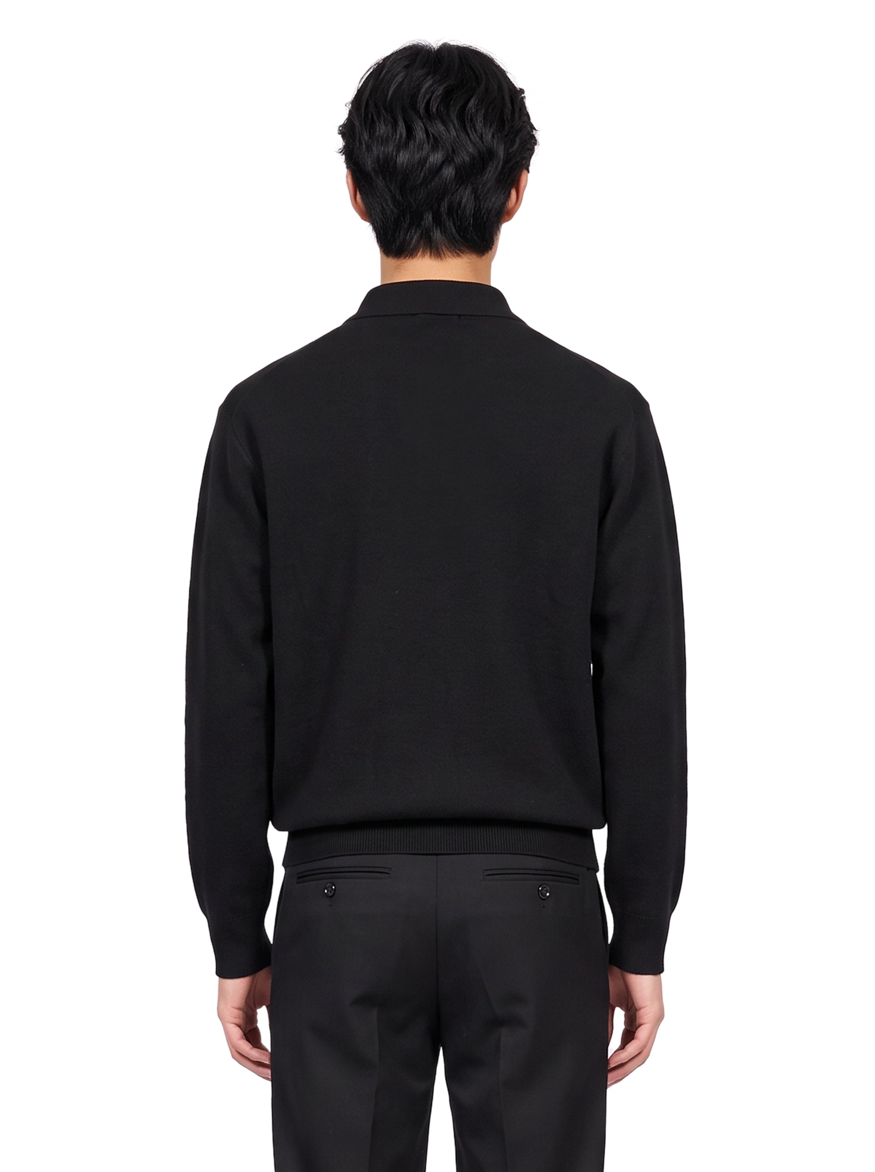 Polo manica lunga in nero 