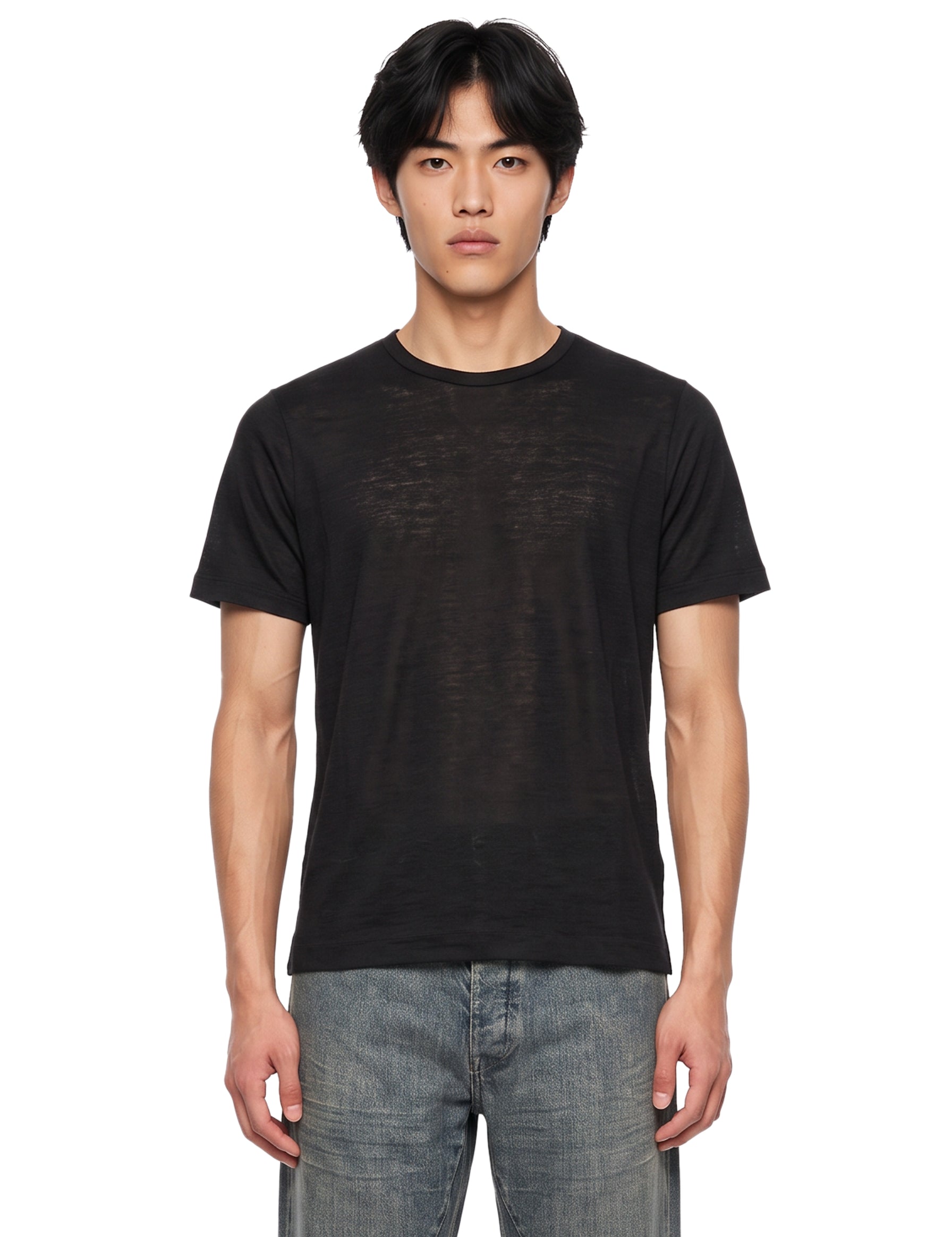 T-shirt paricollo in nero 