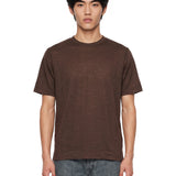 T-shirt paricollo in marrone 