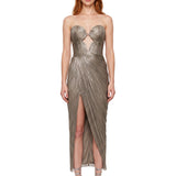 Abito da sera off-shoulder Amisha in bronzo 